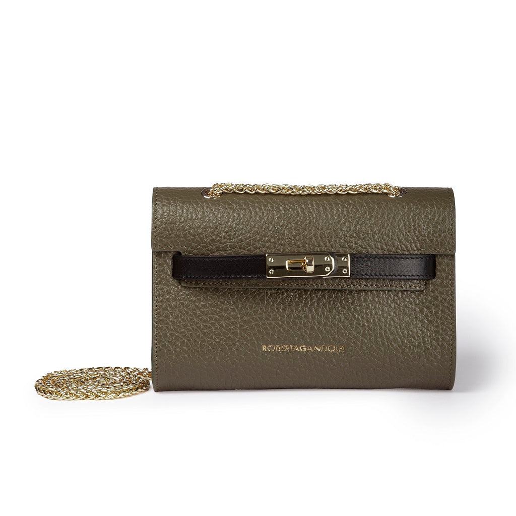 Frida crossbody in hammered leather with gold chain shoulder strap