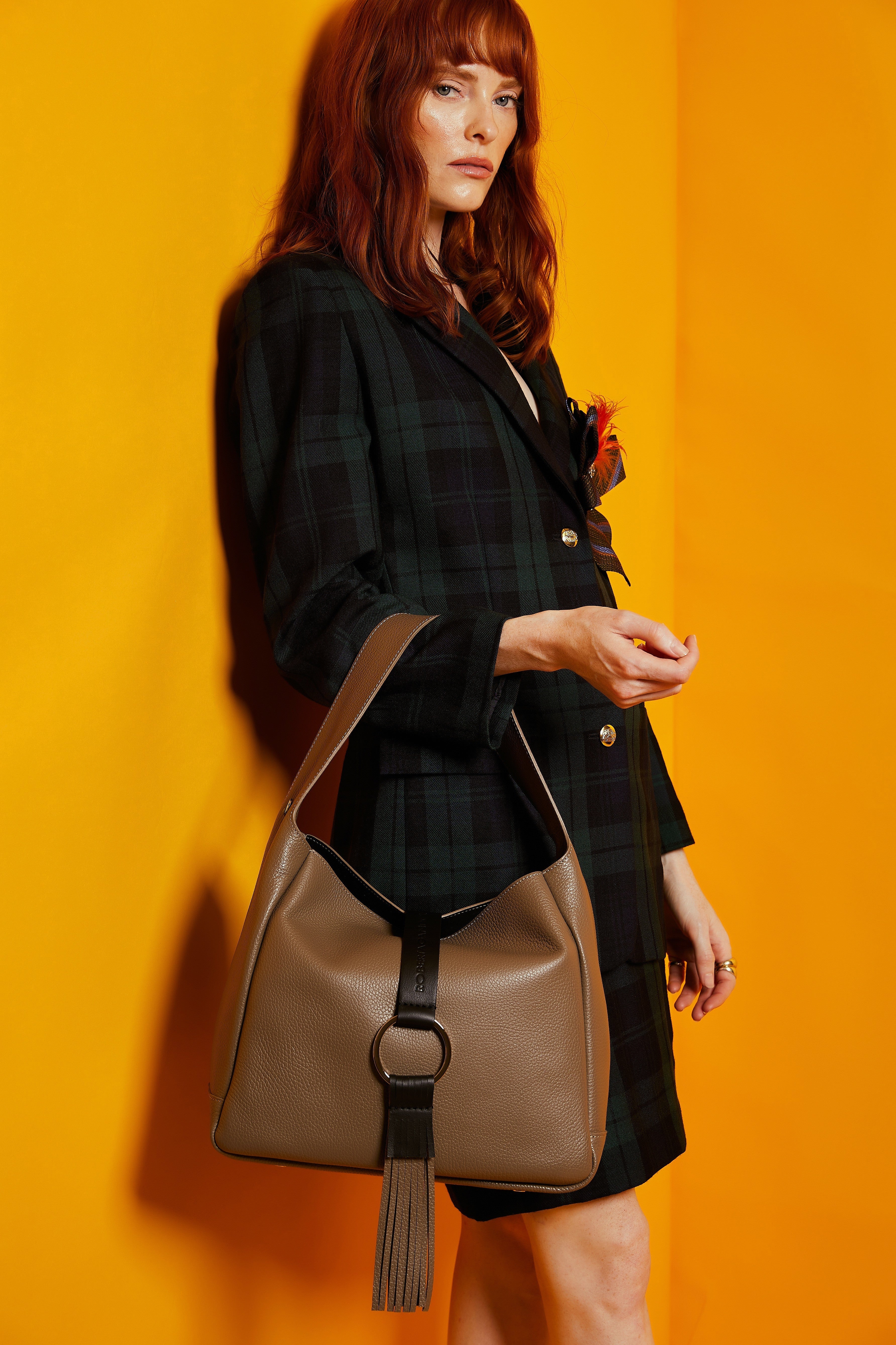 Borse Samanta hobo midi in pelle cammello