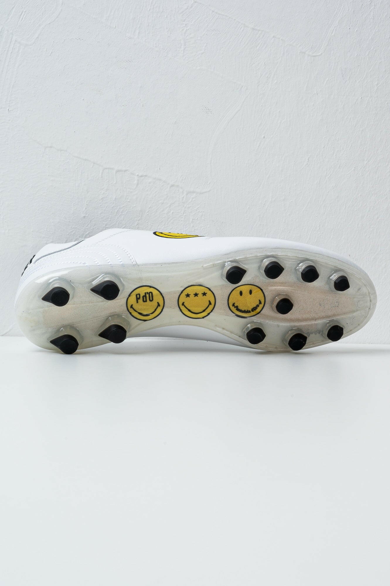 Scarpe da calcio in Lazzarini 2.0 in pelle bianca Edizione Smiley Black.