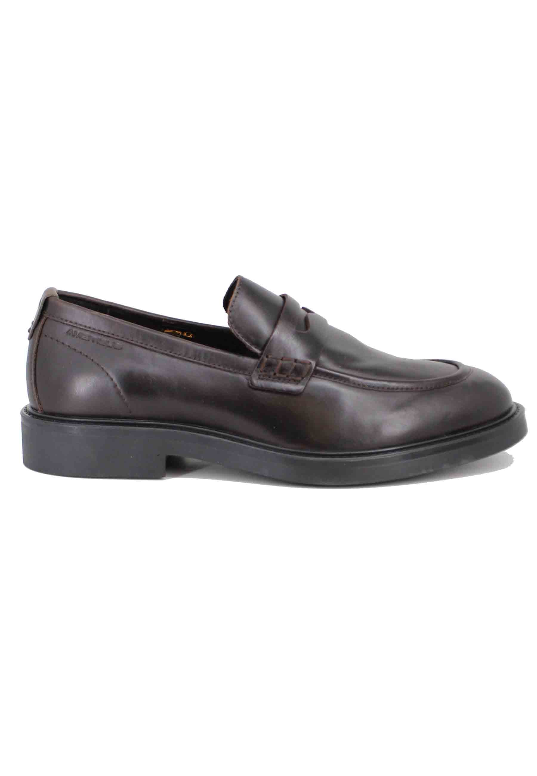 Men's brown leather loafers with rubber sole