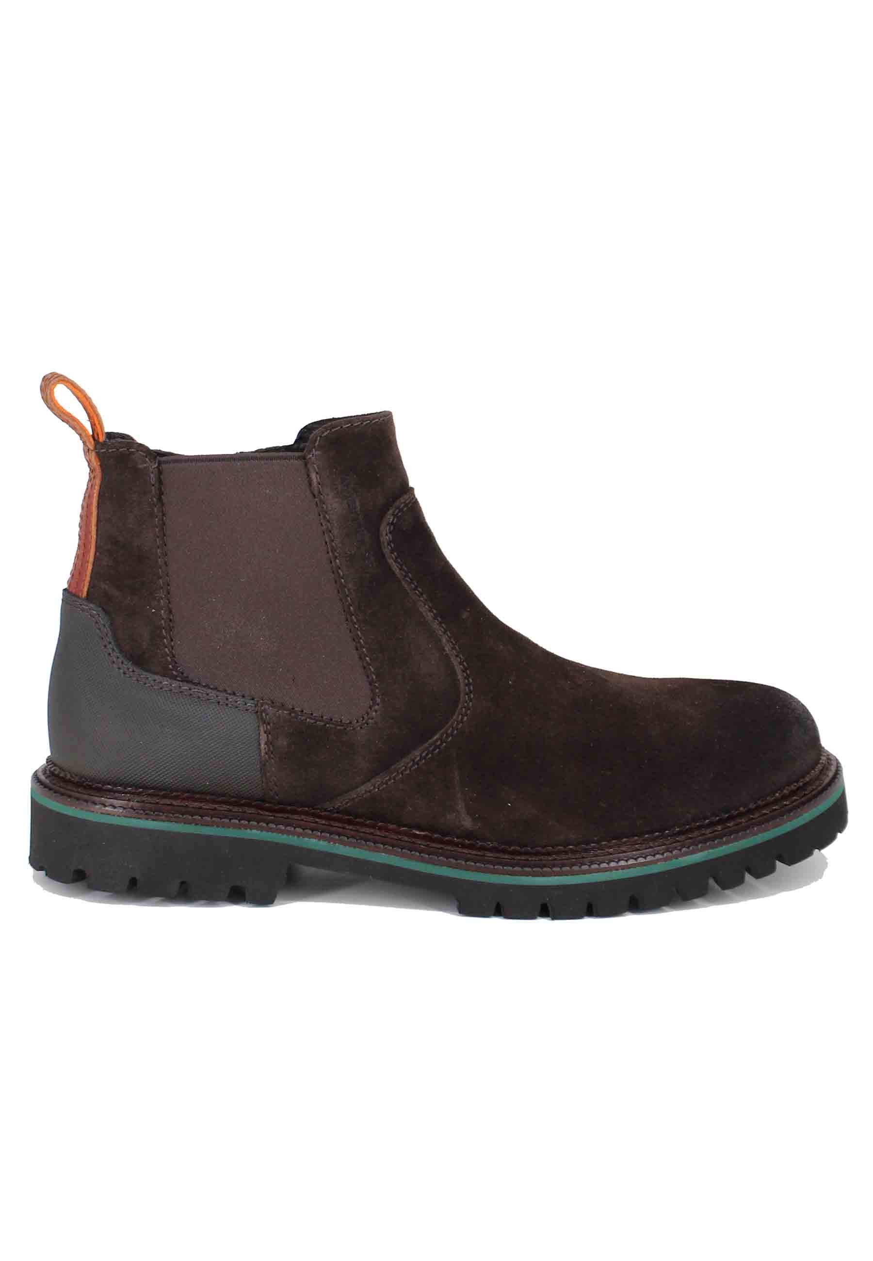 Men's ankle boots in dark brown suede with lug sole