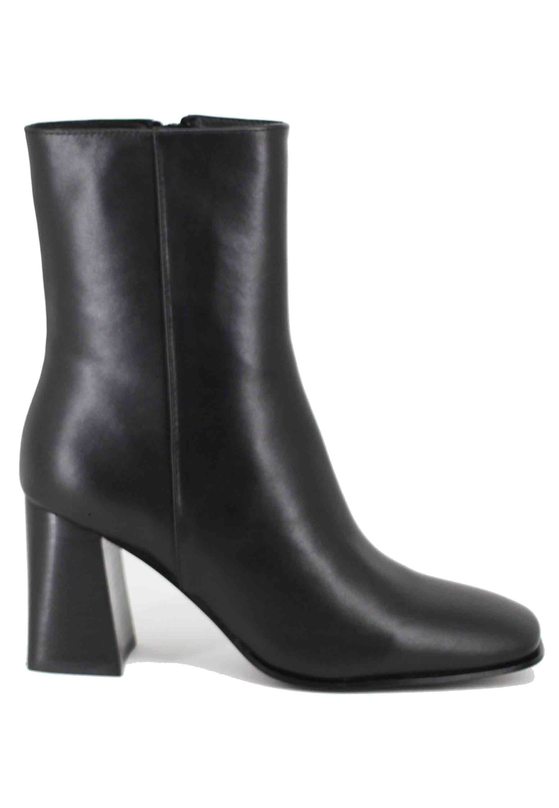 Women's black leather ankle boots with high heel and square toe