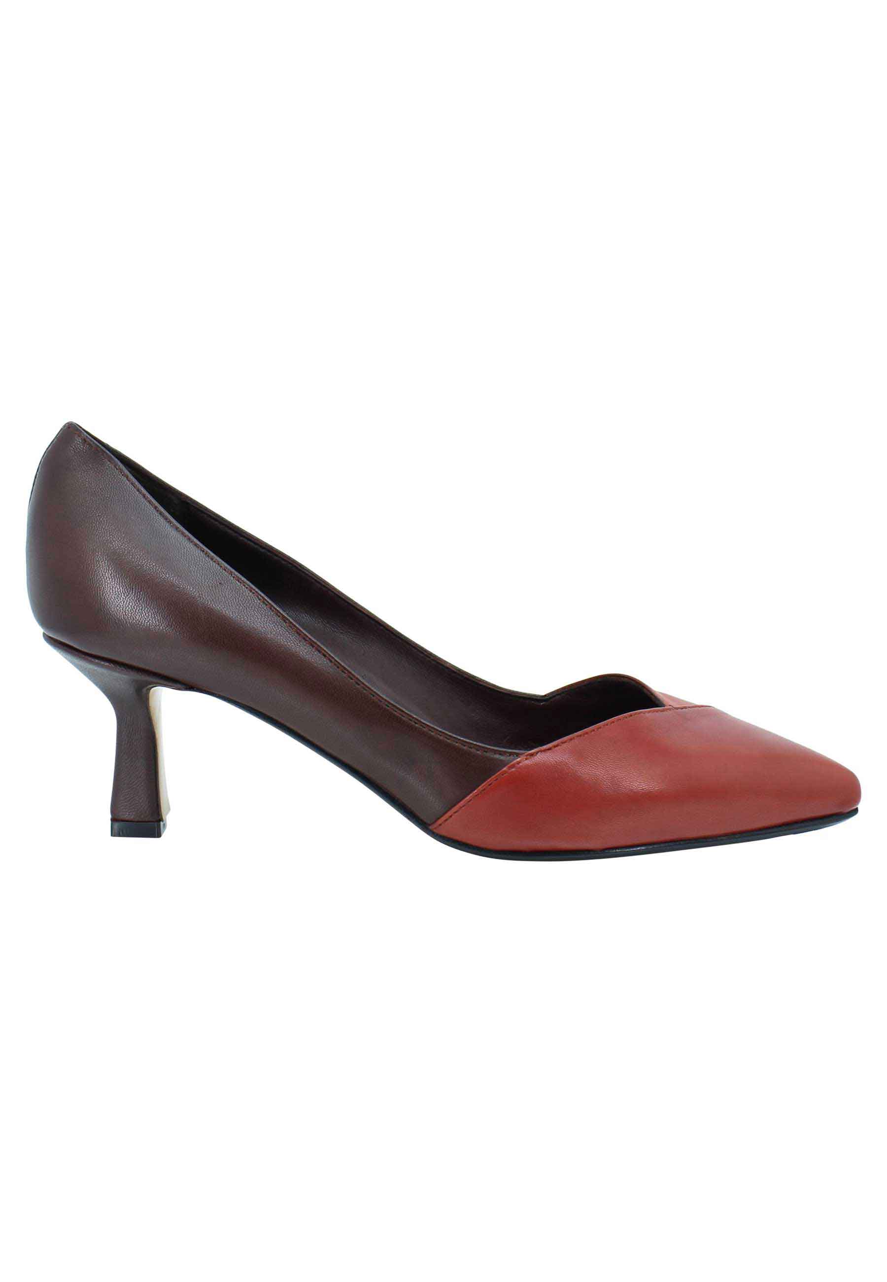 Women's decollete in two-tone brown leather and low heel brick