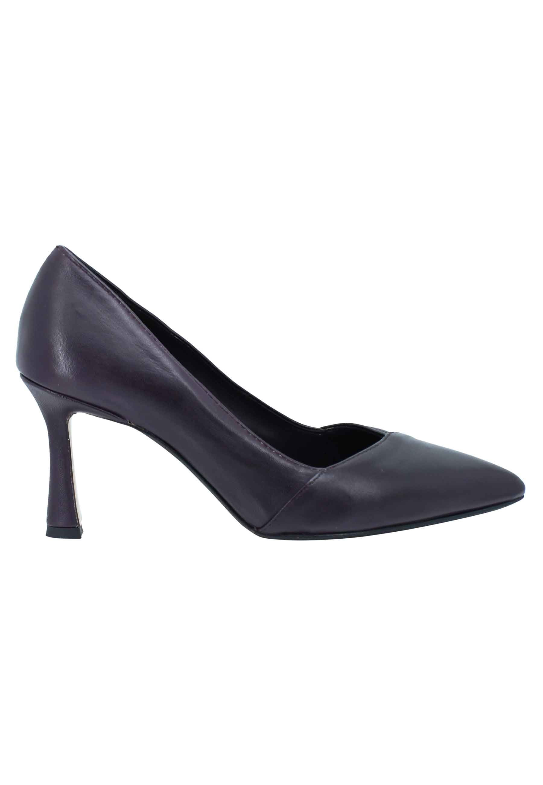 Women's high heel plum leather pumps with pointed toe