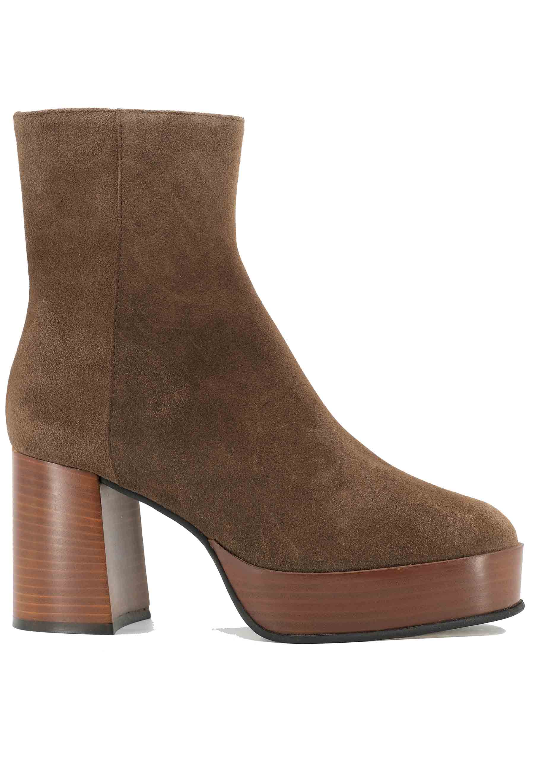 TR1556 taupe suede ankle boots with high heel and platform with side zip closure
