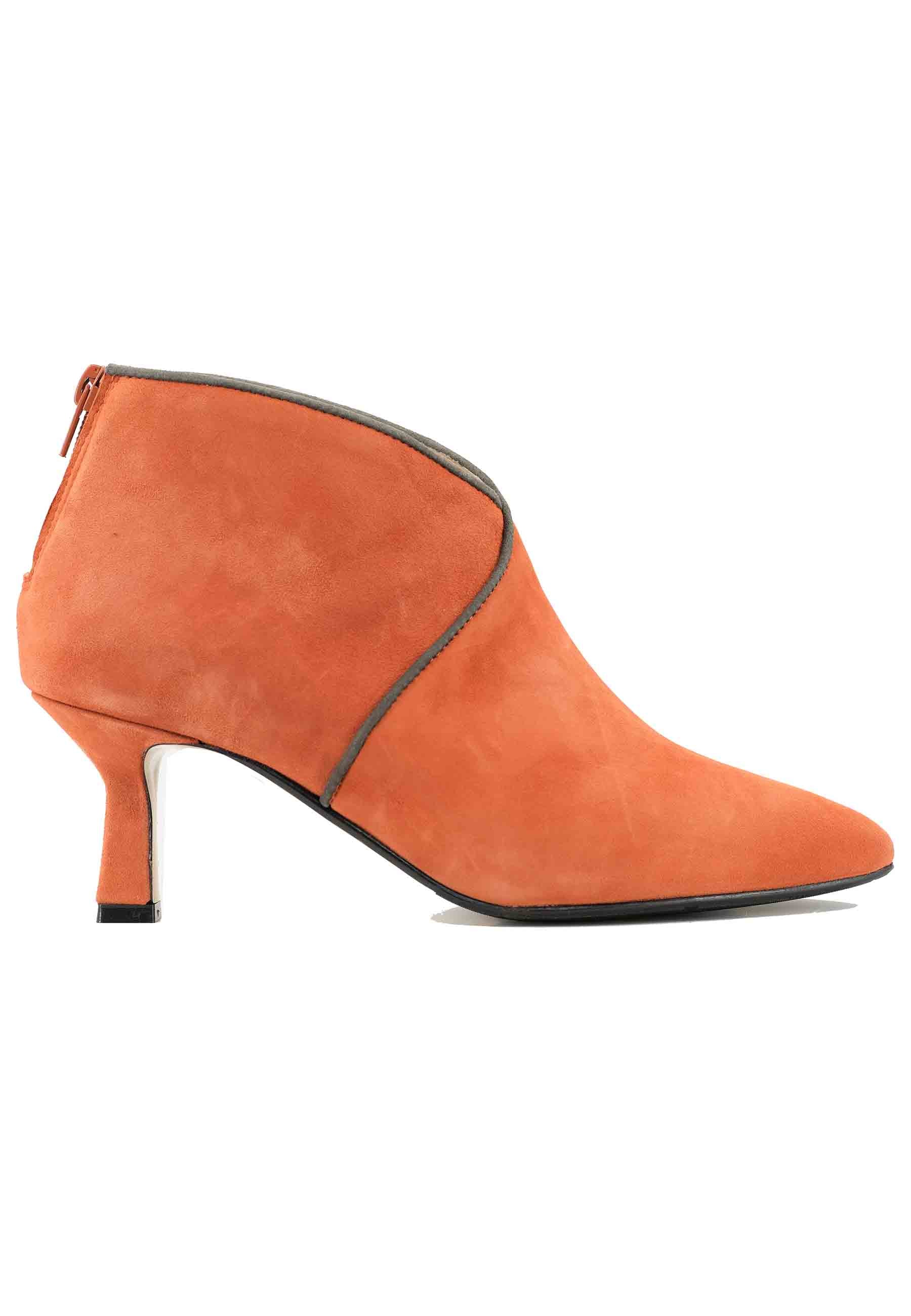 Bottines femme en daim orange avec zip arrière