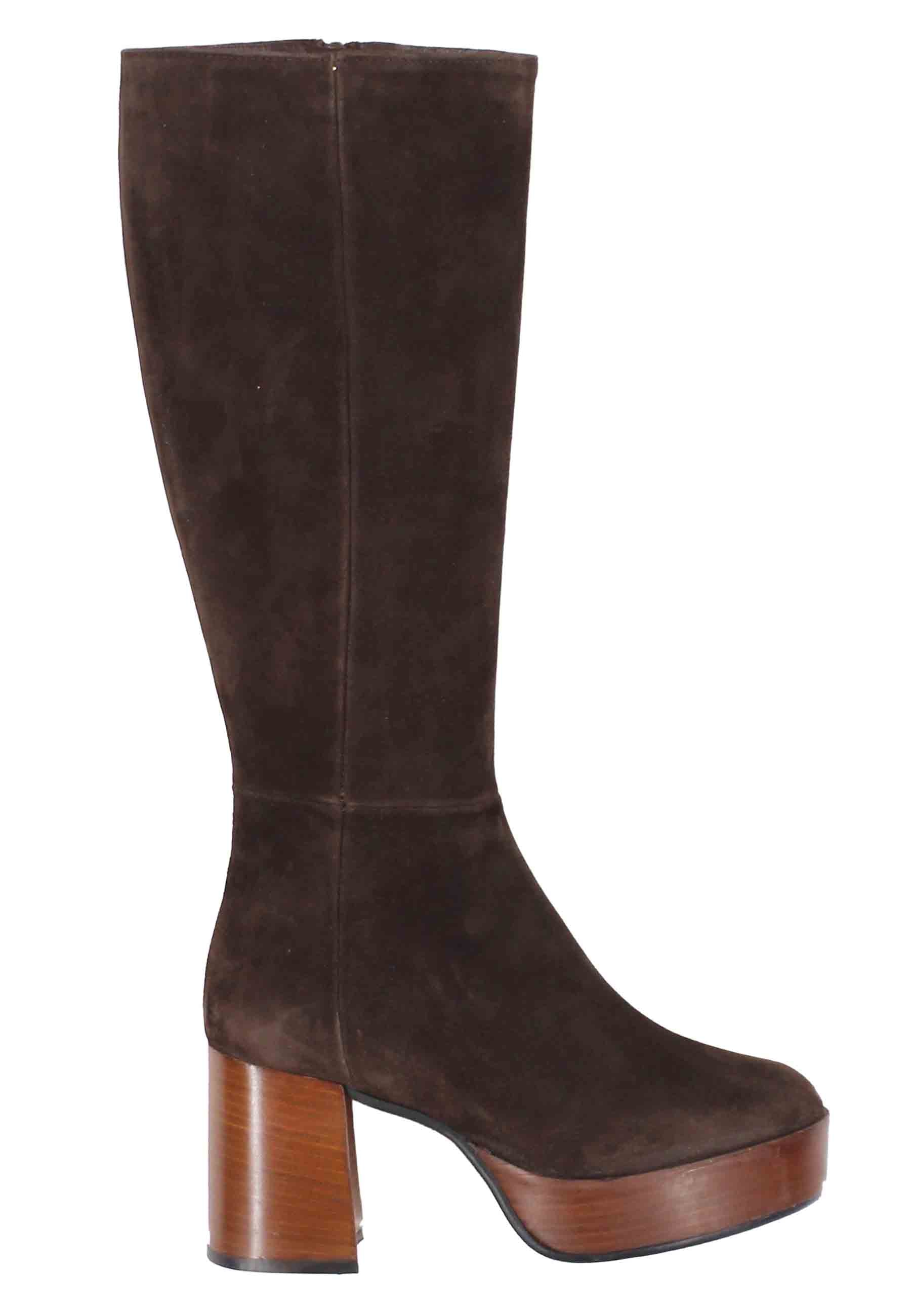 Women's boots in dark brown suede with heel and platform
