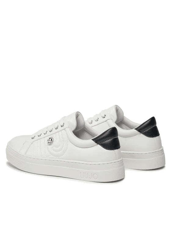 Sneakers donna in similpelle bianca