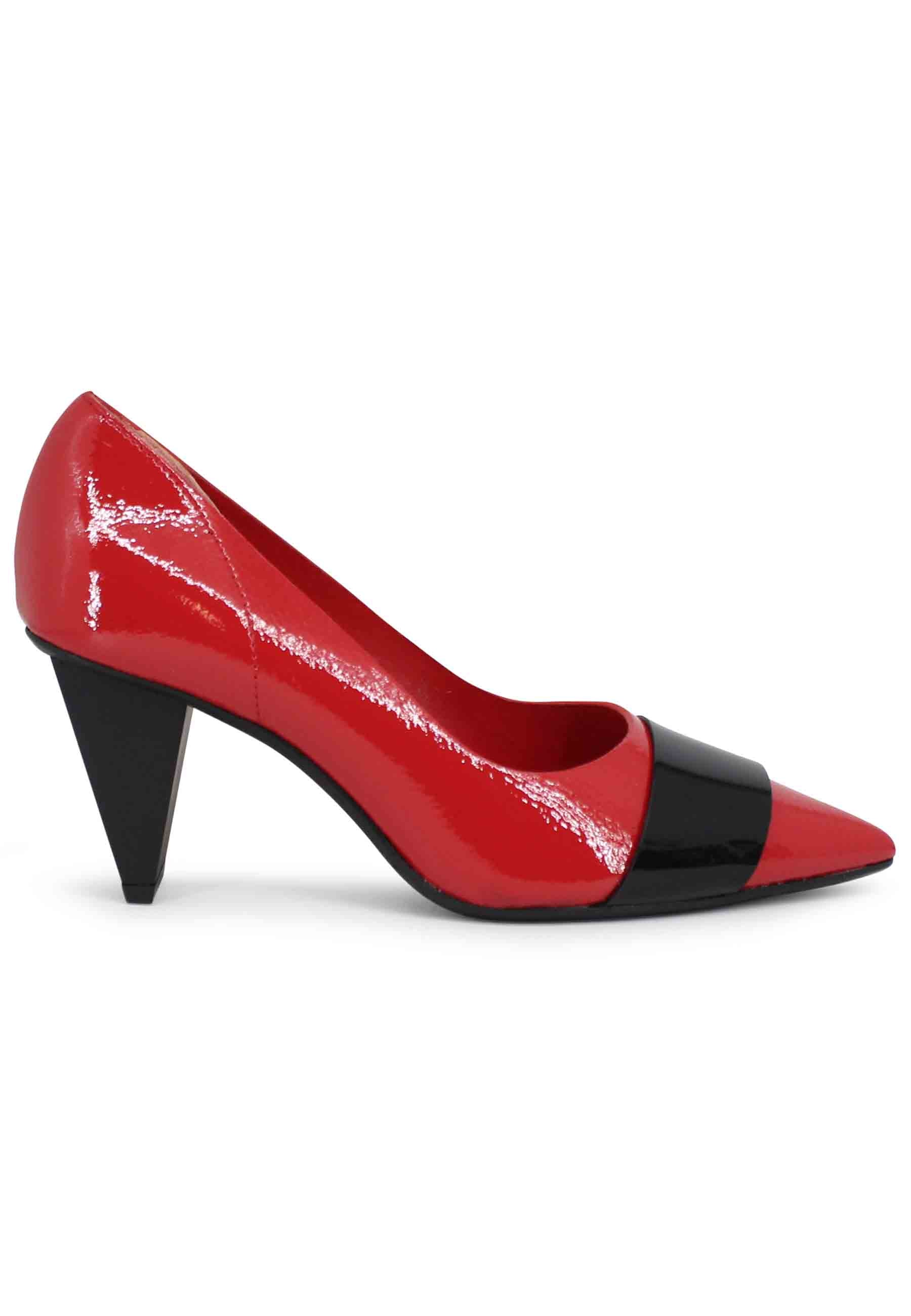 Women's pumps in red patent leather
