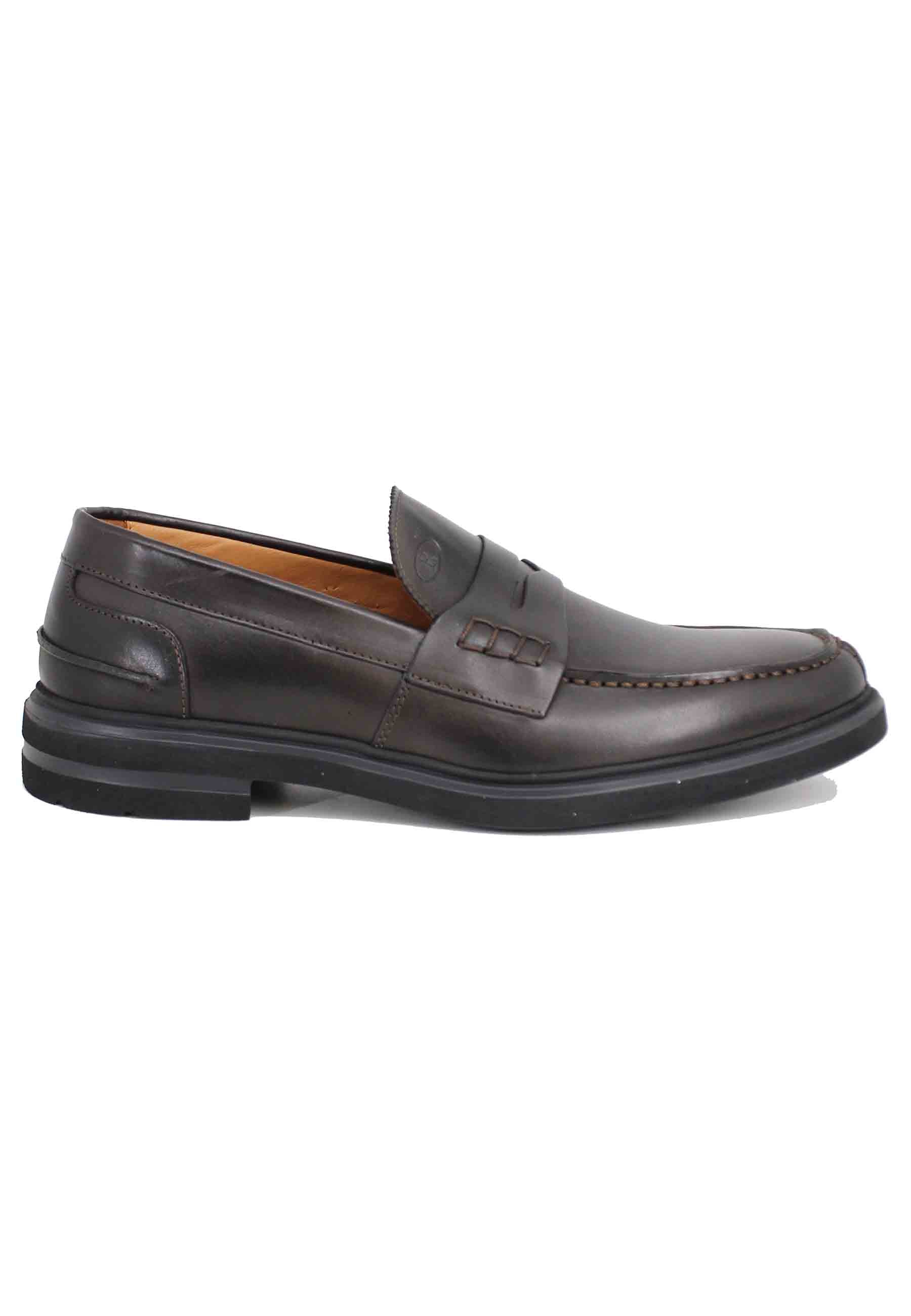 Mocassins homme en cuir marron avec semelle en caoutchouc