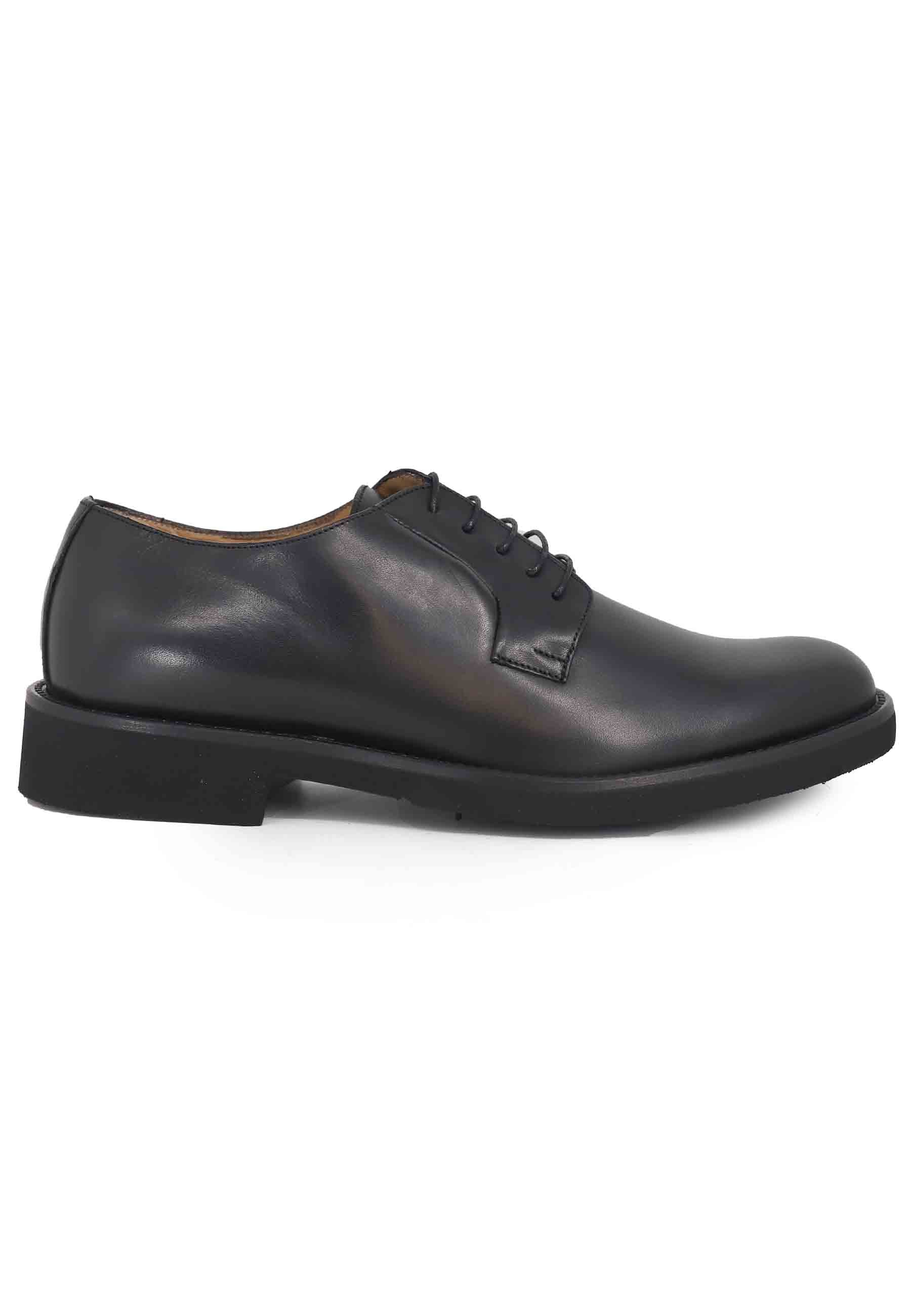 Men's black leather lace-ups with ultra-light rubber sole and round toe