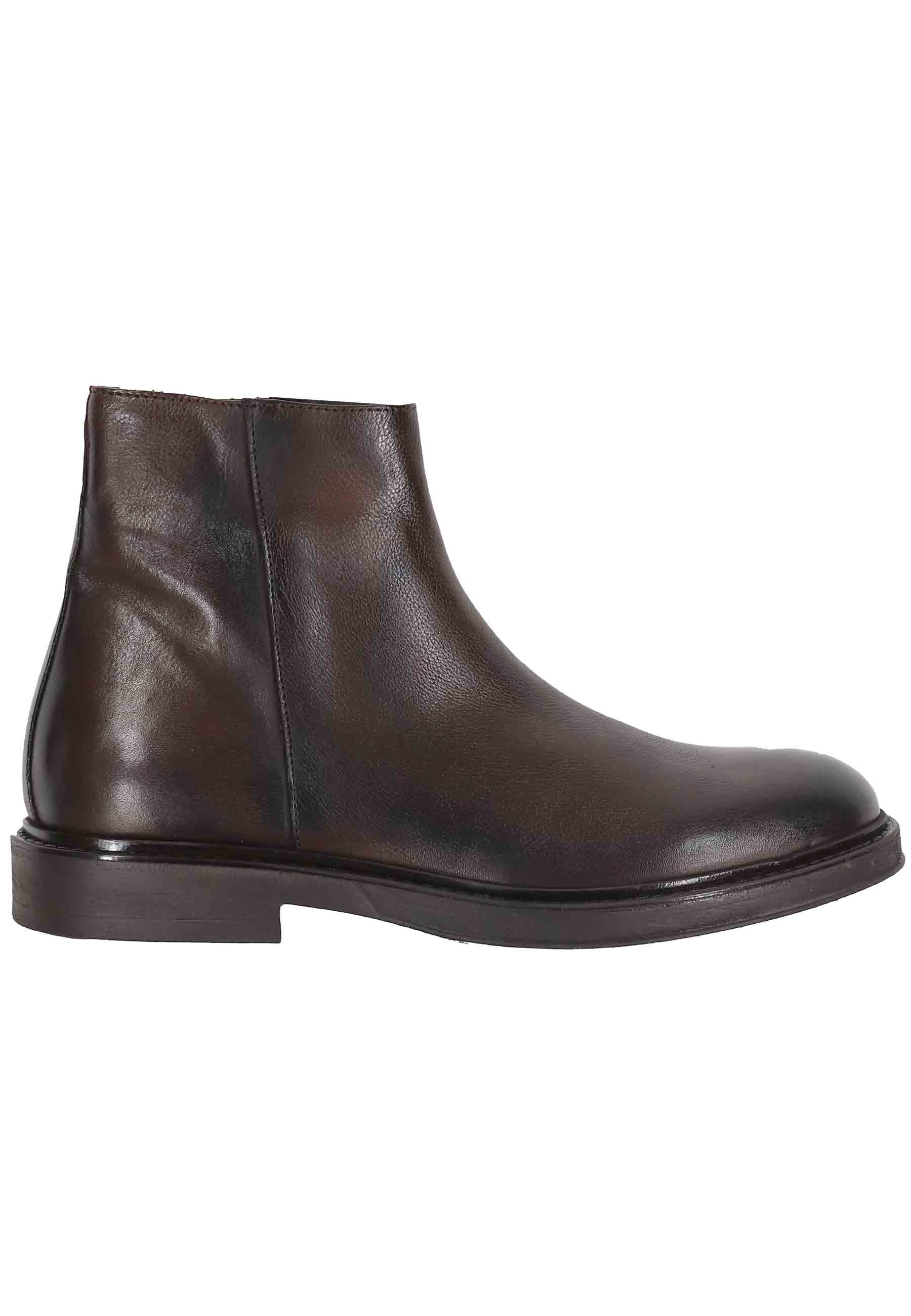 Men's ankle boots in dark brown leather with side zip and rubber sole