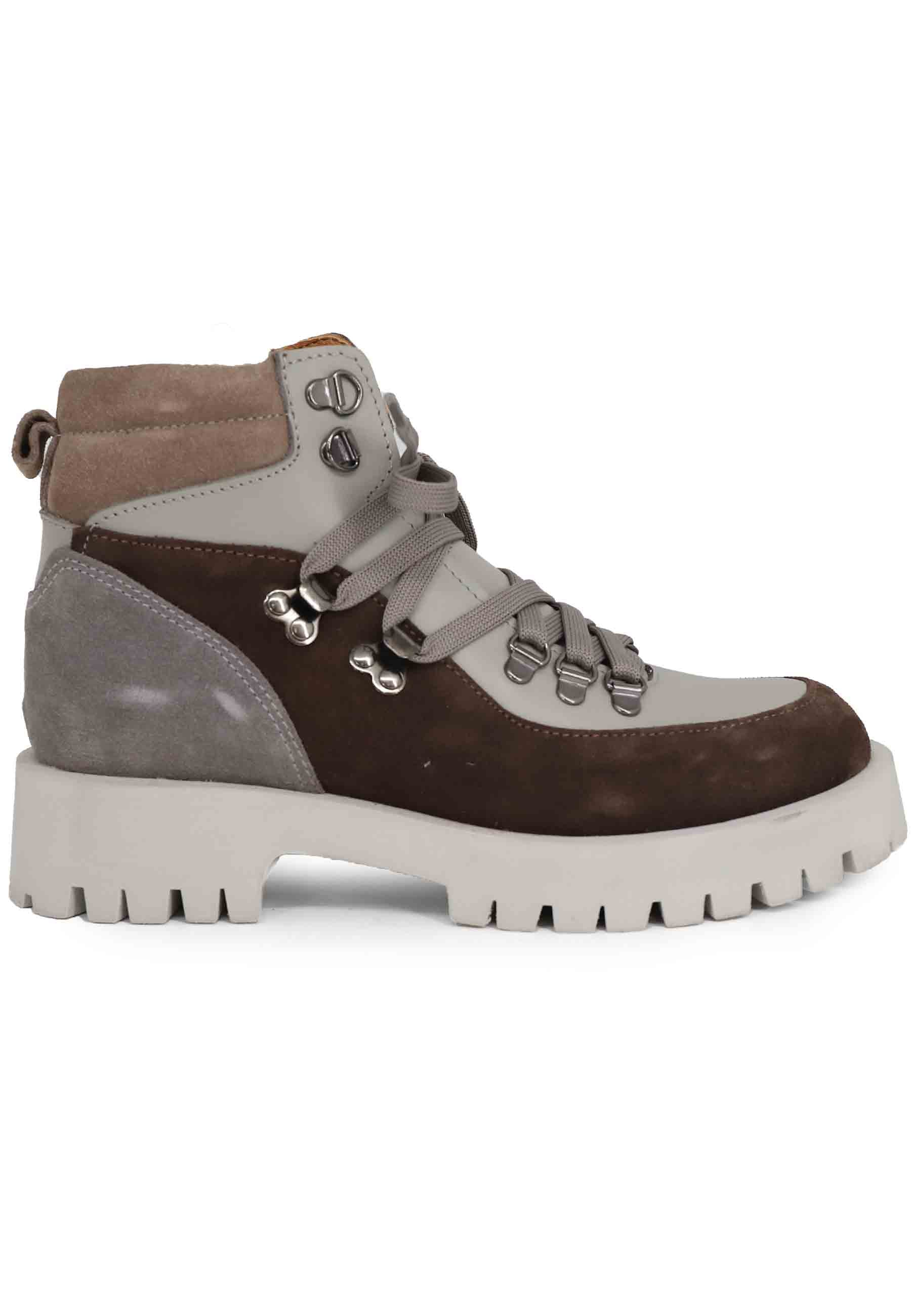 Women's trekking boots in gray leather and brown suede with lug sole