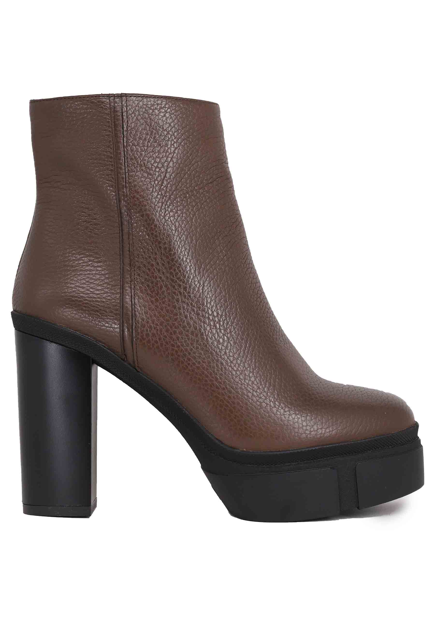 Women's ankle boots in dark brown leather with high heel and platform