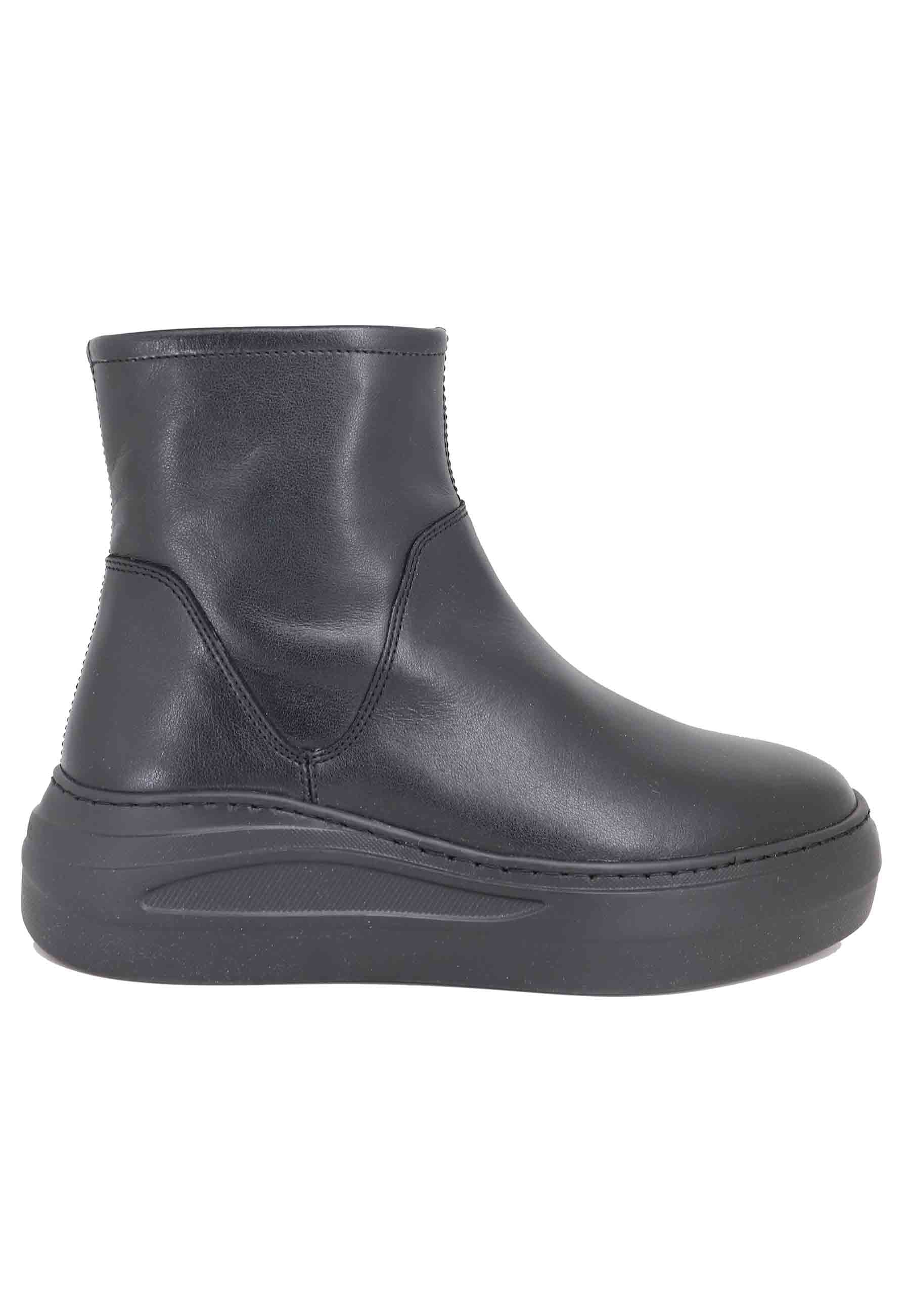 Bottines femme en cuir noir avec semelle compensée en caoutchouc ultra légère