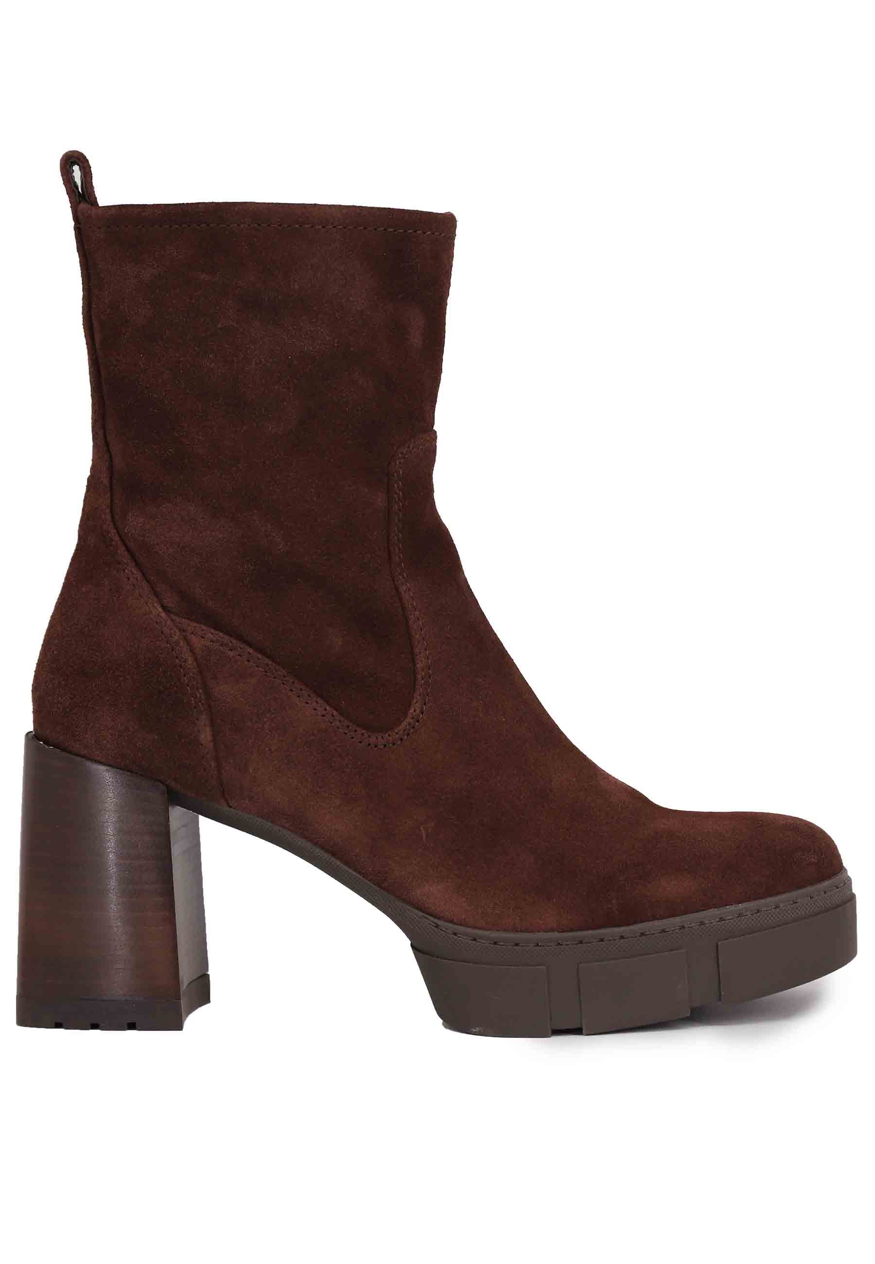 Women's ankle boots in dark brown suede with high heel and platform