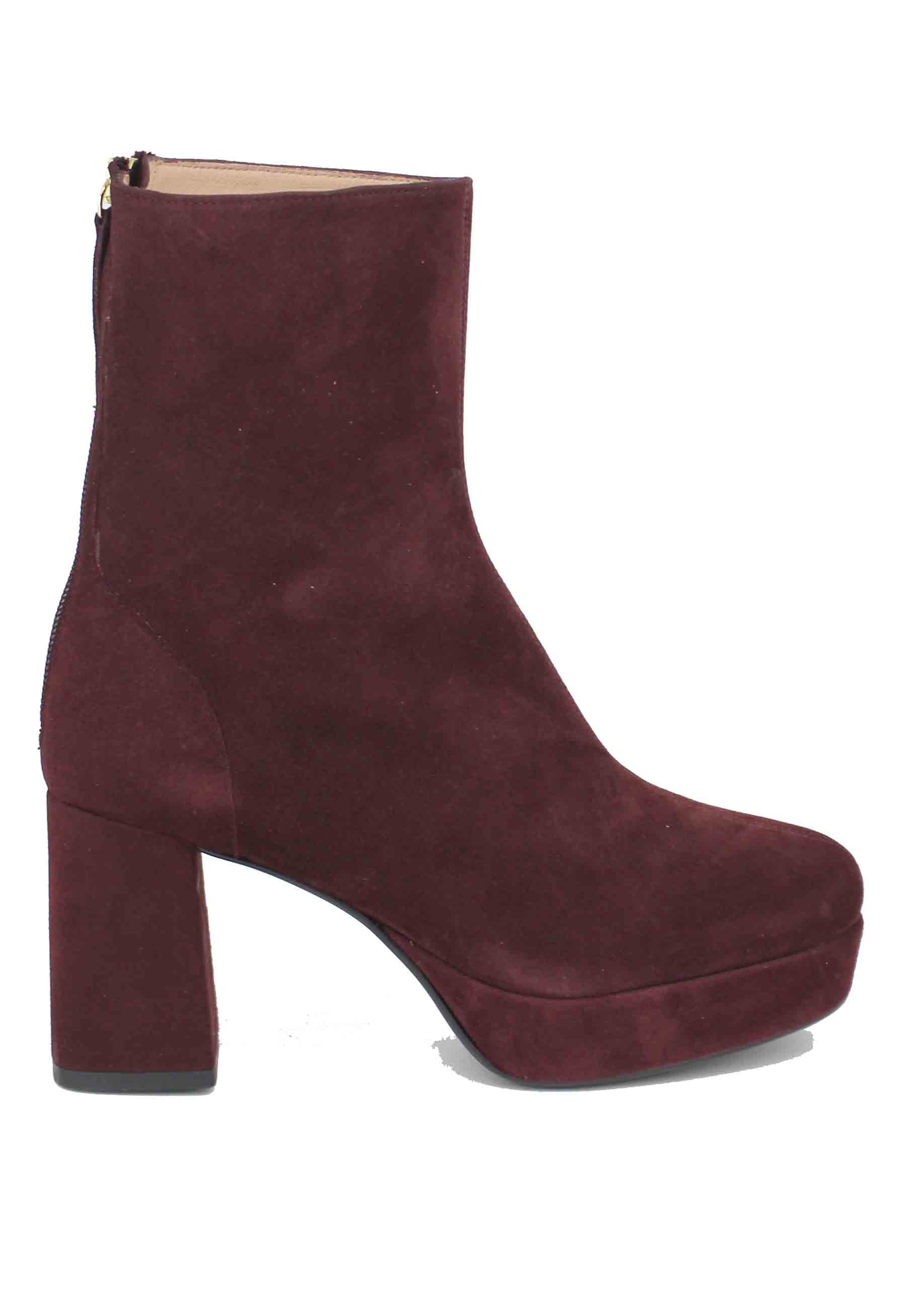 Women's ankle boots in burgundy suede with heel and plateau