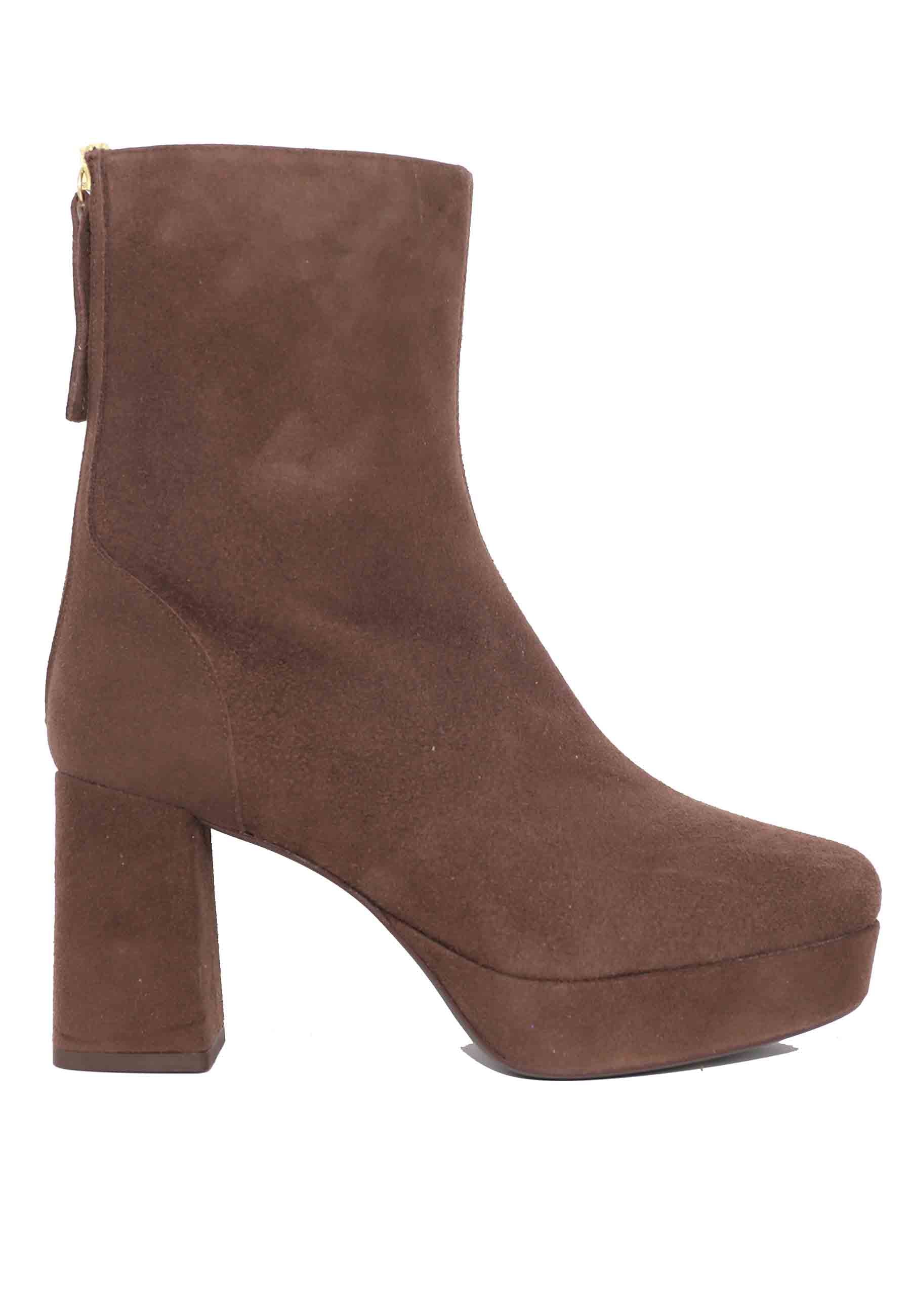 Women's ankle boots in dark brown suede with heel and plateau