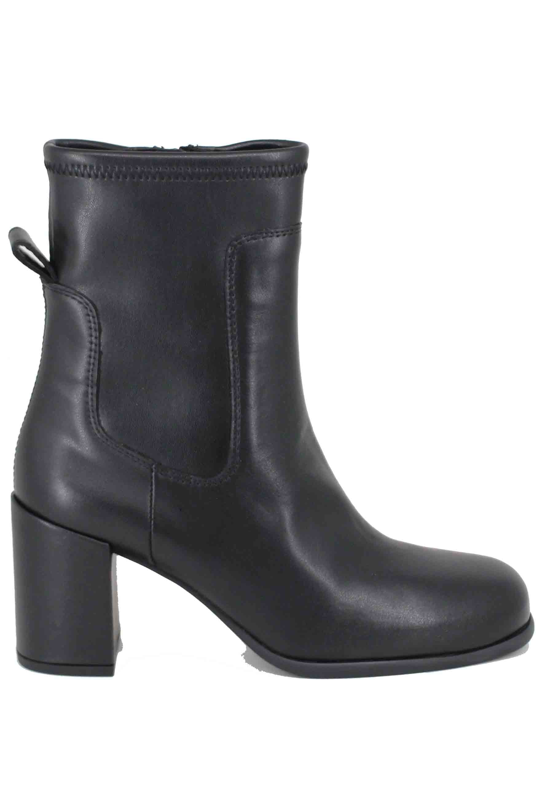 Bottines pour femmes en cuir stretch noir à talon