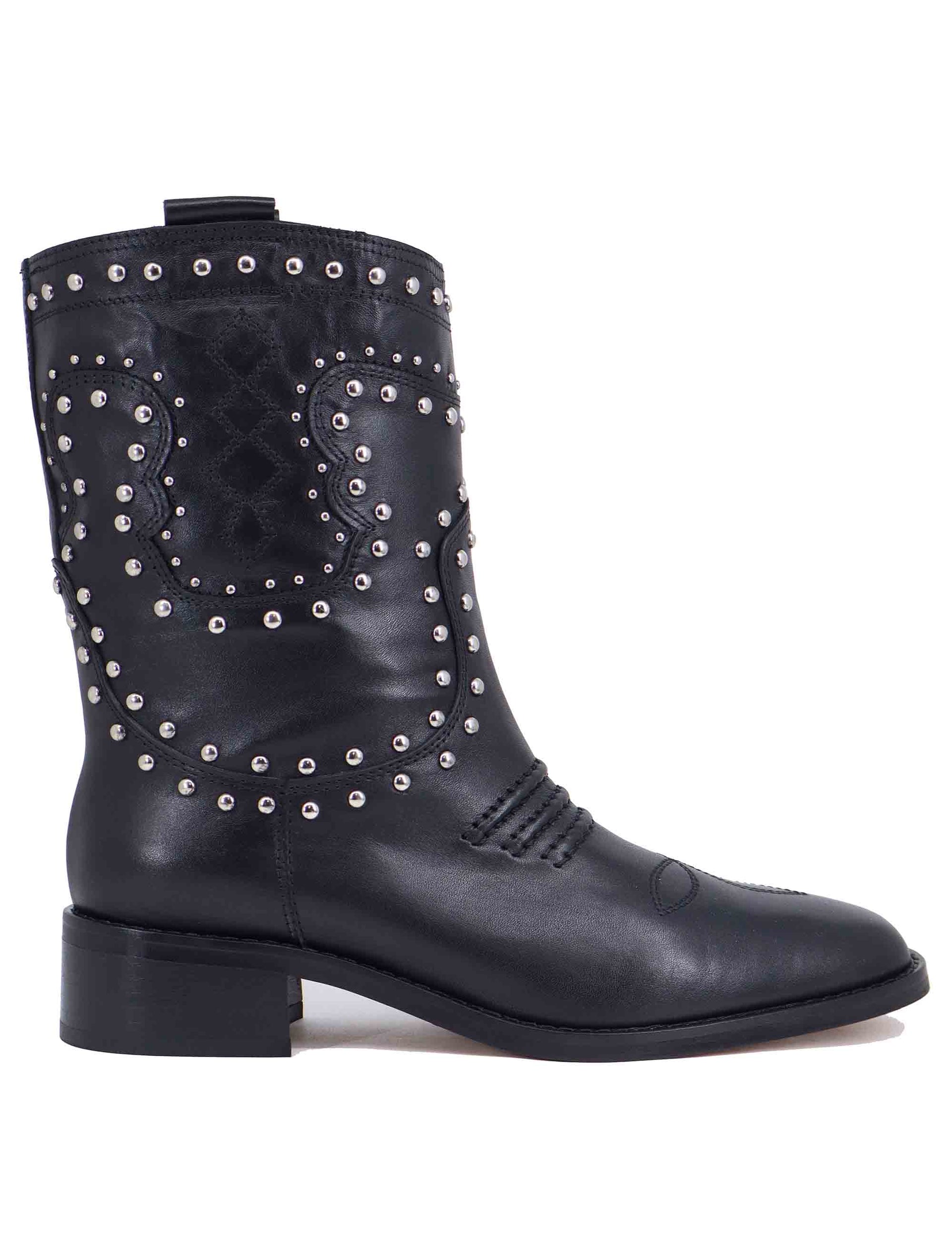 Briawa women's black leather studded Texans