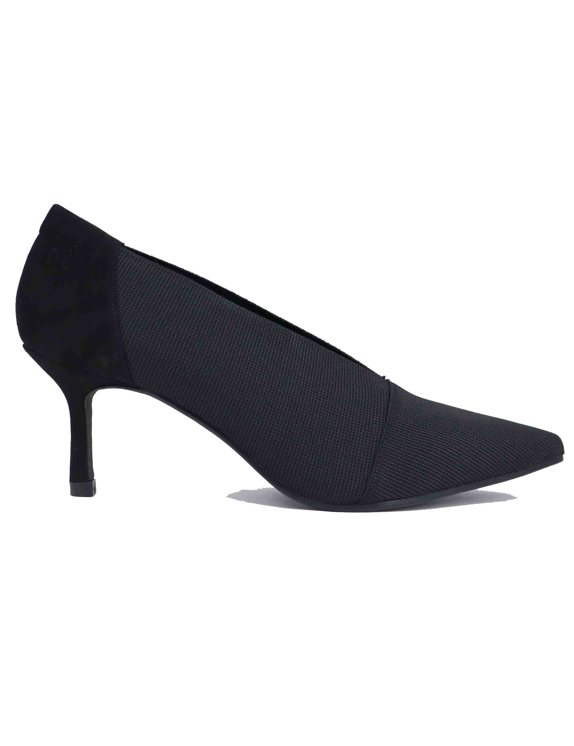 Women's black fabric high heel pumps