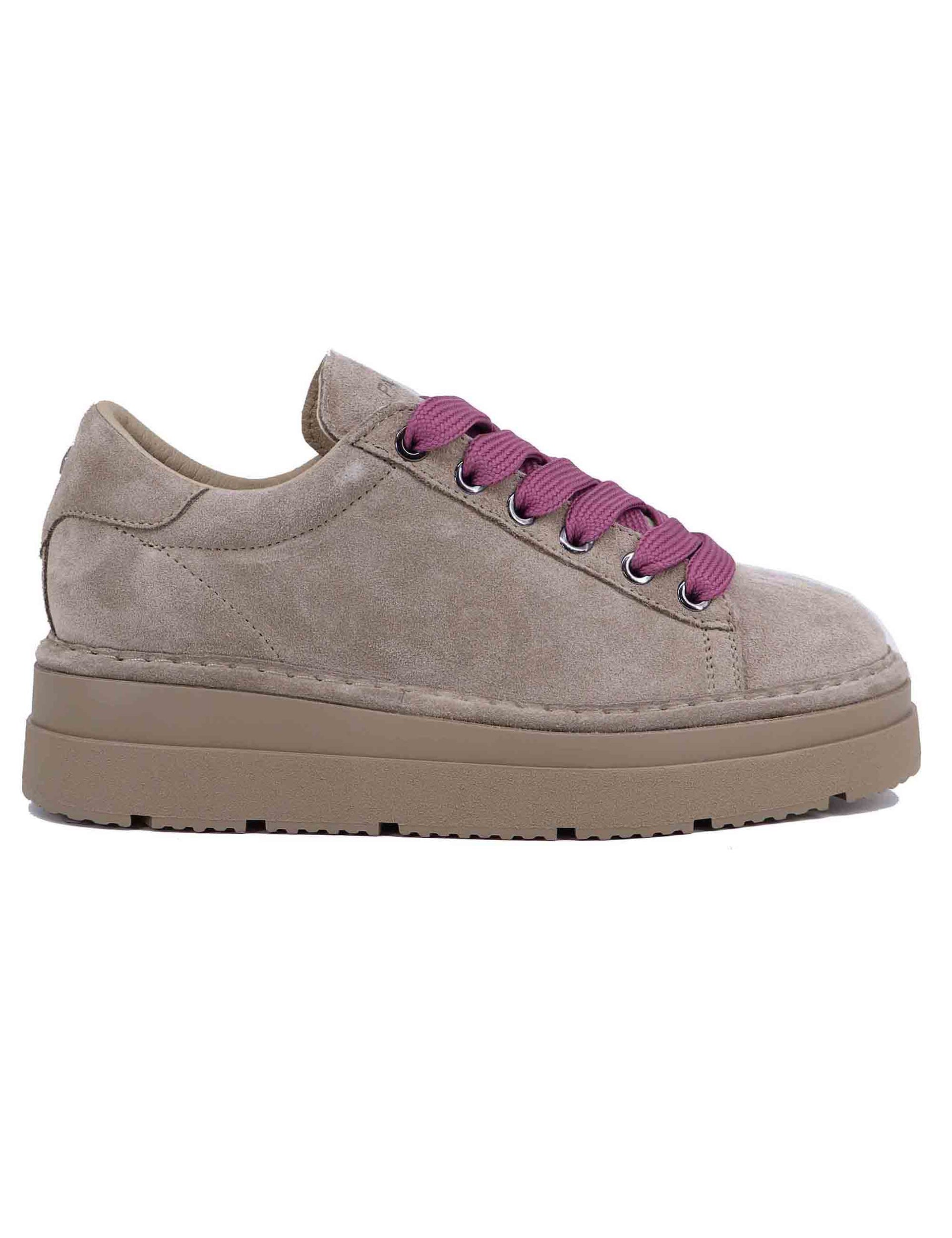 Sneakers donna in camoscio taupe con zeppa