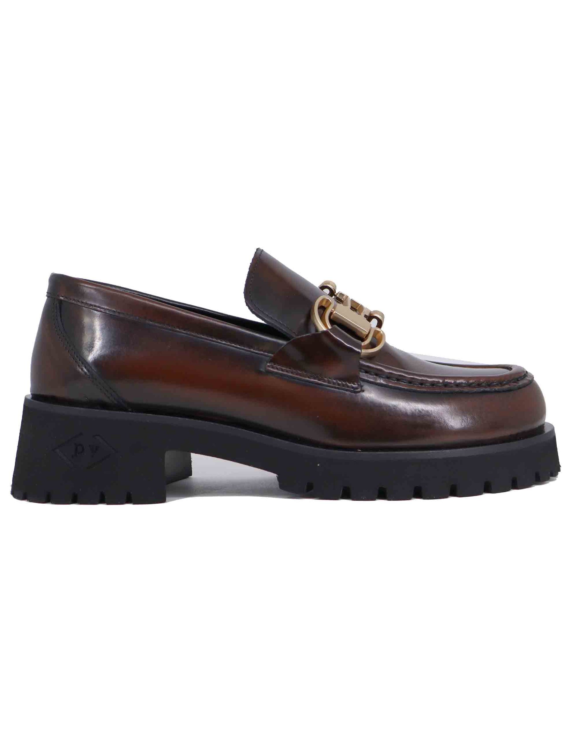 Women's leather moccasins with clamp and lug sole