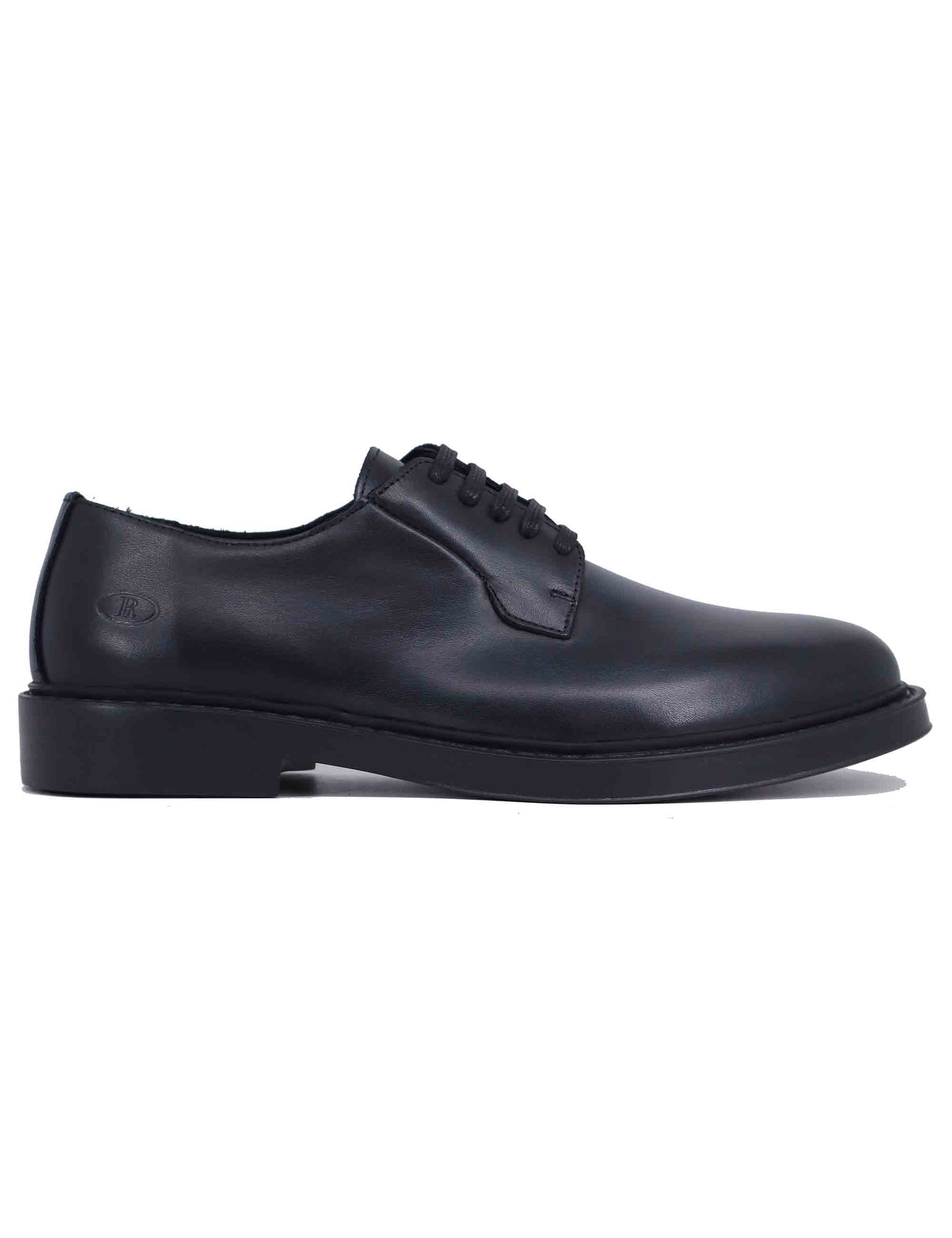 Men's opaque black leather lace-ups with rubber sole