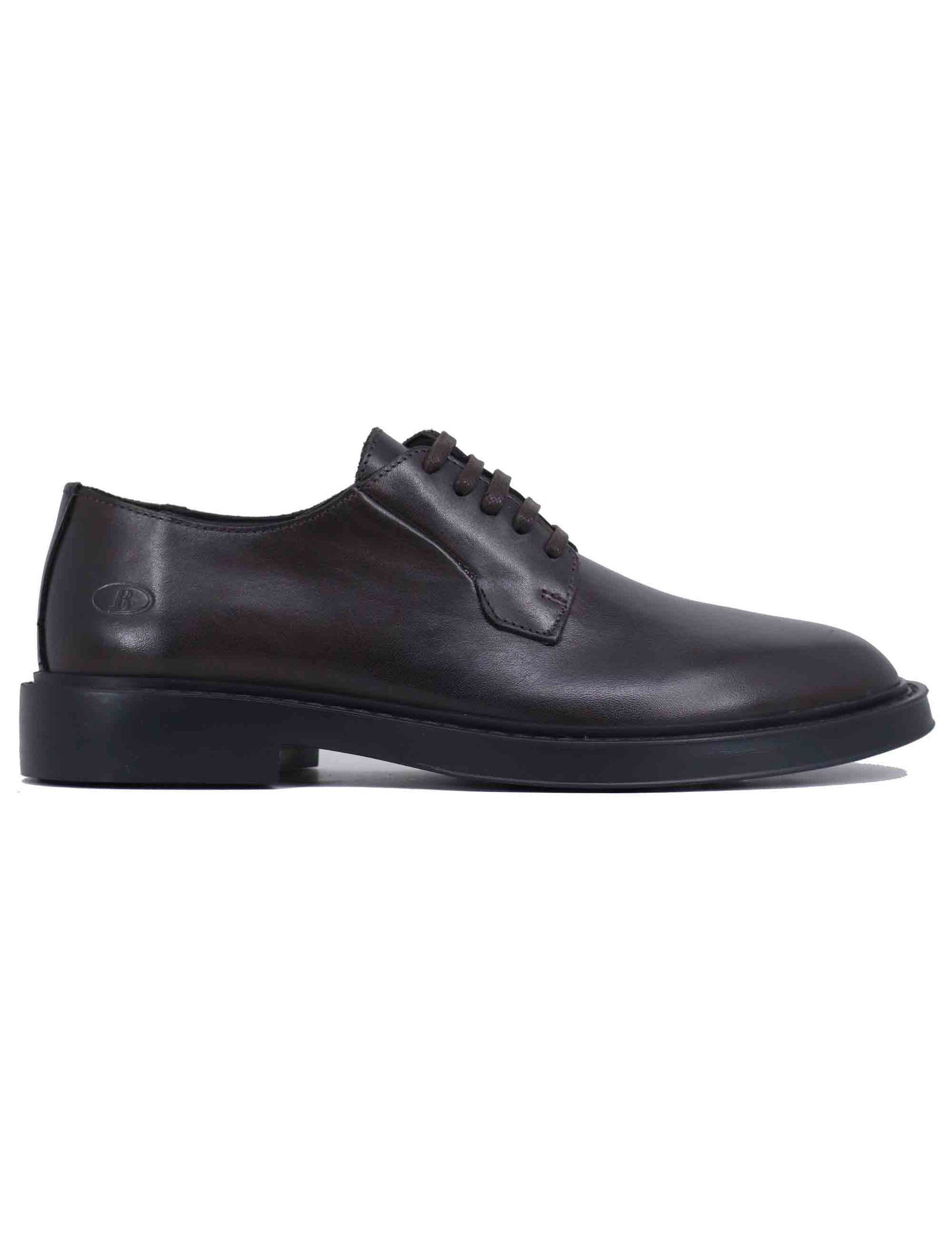 Men's lace-ups in brown matt leather with rubber sole