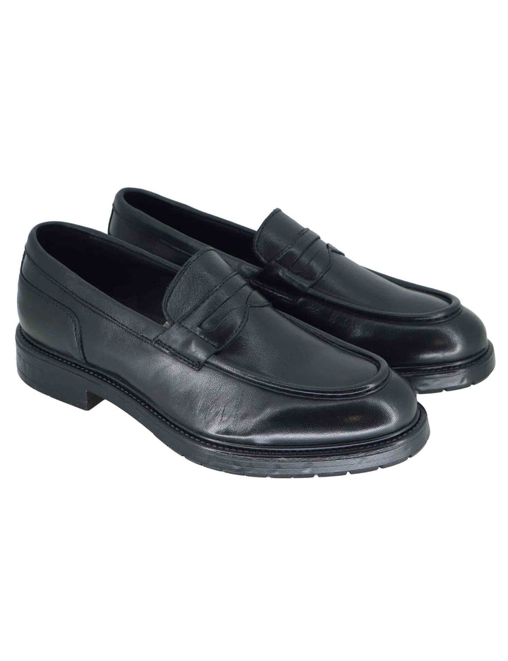 Mocassino penny loafer uomo in pelle nera con suola in gomma SPGB2070 001 Spatarella 