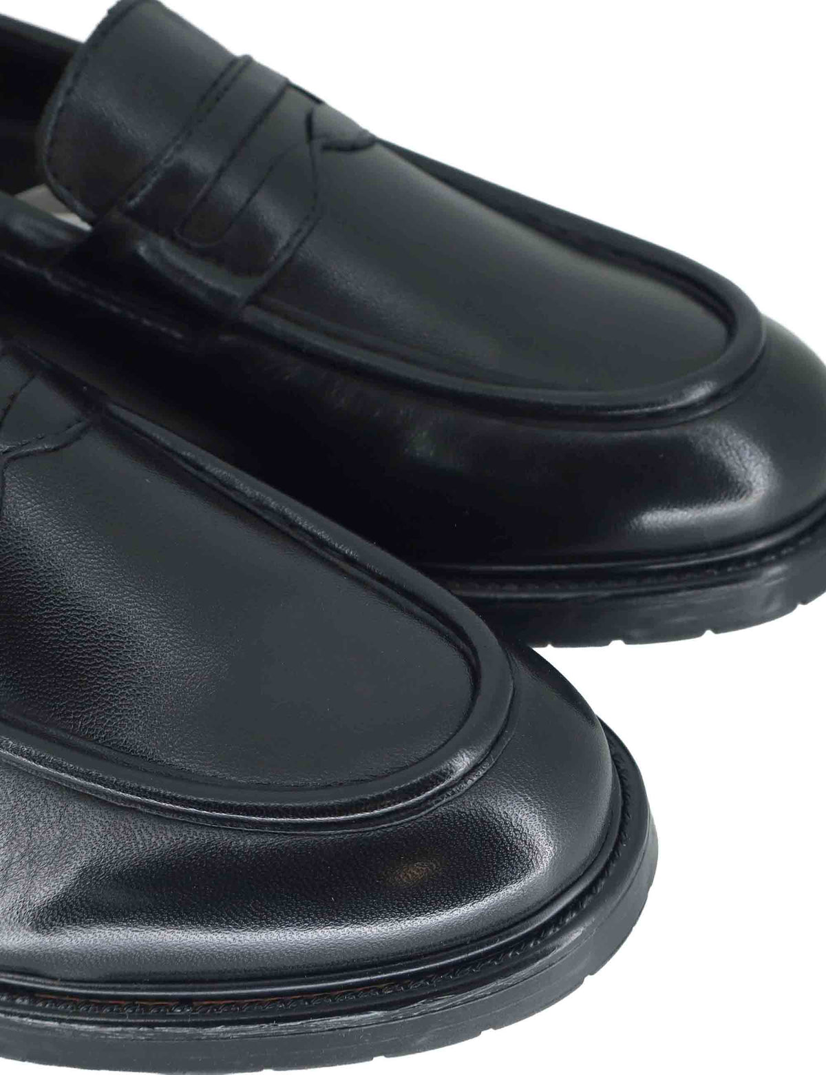 Mocassino penny loafer uomo in pelle nera con suola in gomma SPGB2070 001 Spatarella 