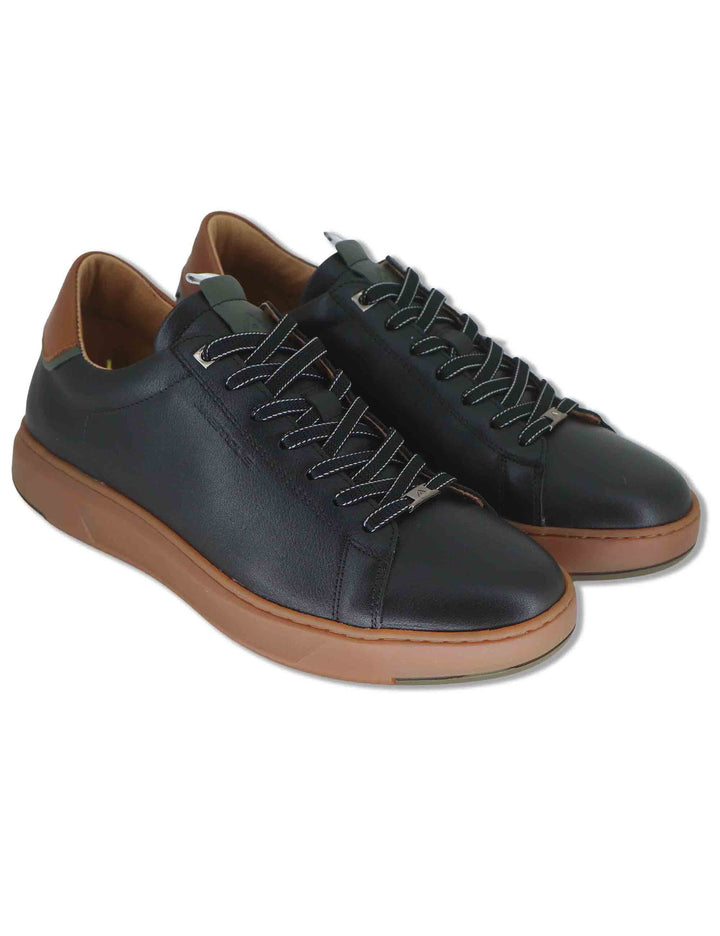 Sneakers uomo Aktif in pelle nera con fondo in gomma e sottopiede memory foam 13672 4663AM.1 Ambitious 