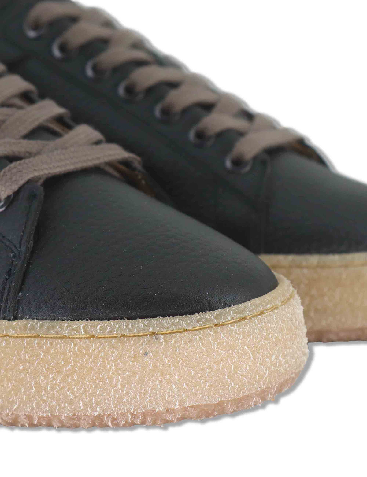 Sneakers uomo Kelpe in pelle nera con fondo in para e sottopiede memory foam 13971A 7523AM Ambitious 