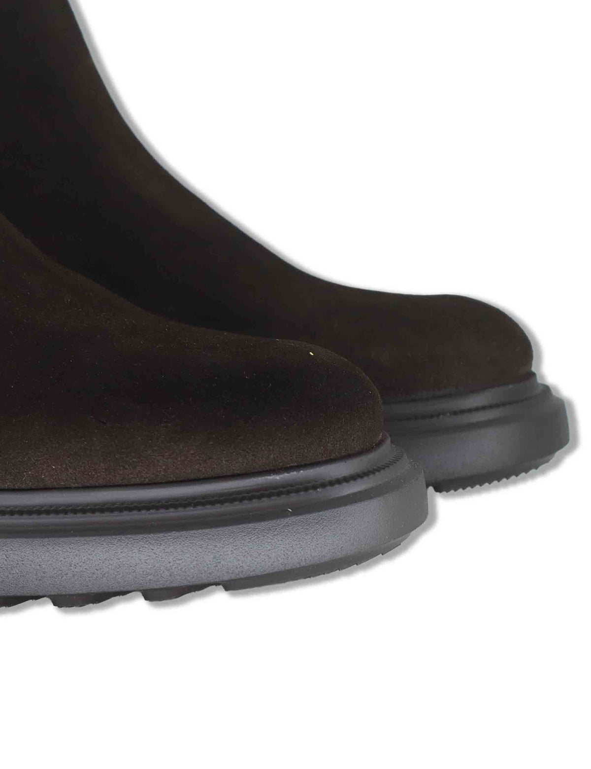 Stivaletti beatles uomo Lorenzo in camoscio marrone con elastici laterali e suola ultra leggera 14019 11171AM Ambitious 