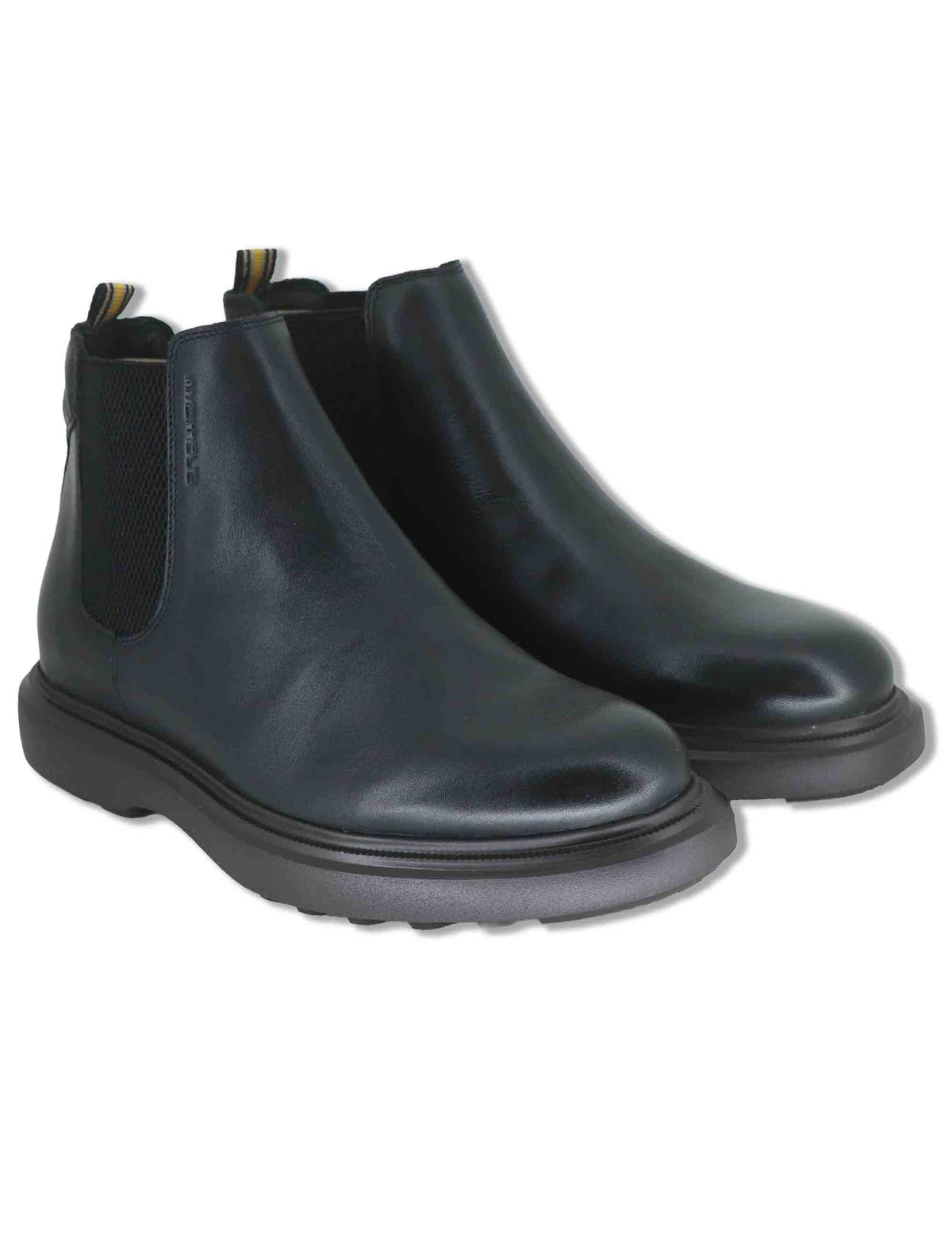 Stivaletti beatles uomo Lorenzo in pelle nera con elastici laterali e suola ultra leggera 14019 6583AM Ambitious 