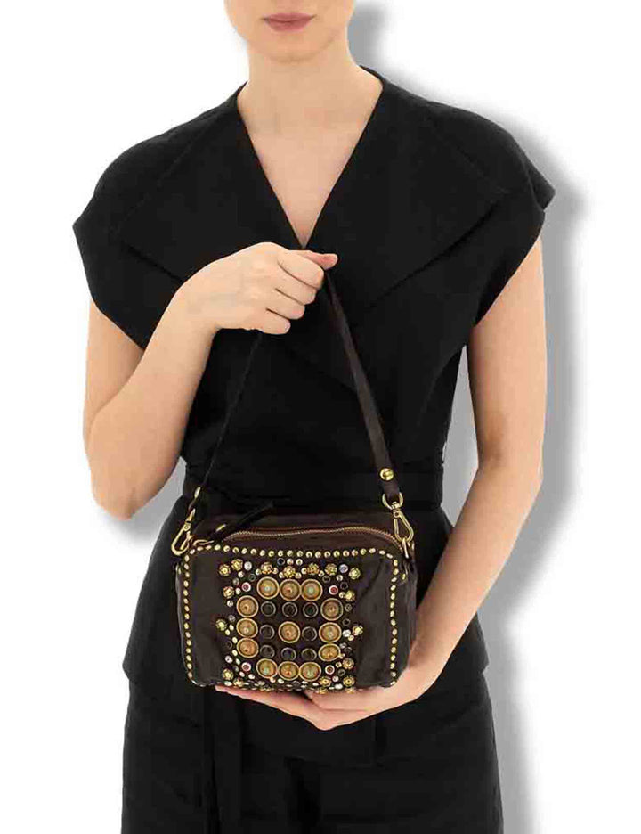 Borsa donna Kate in pelle moro con borchie C001080ND X0045 C1501 Campomaggi 