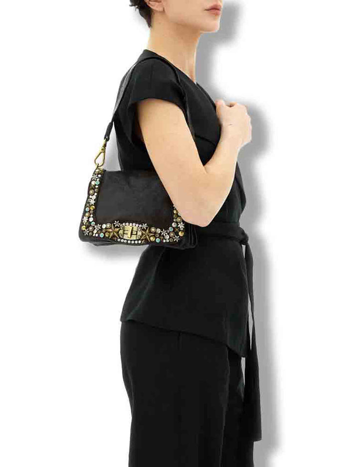 Borsa a tracolla donna Perla moro con borchie C038610ND X3159 C1501 Campomaggi 