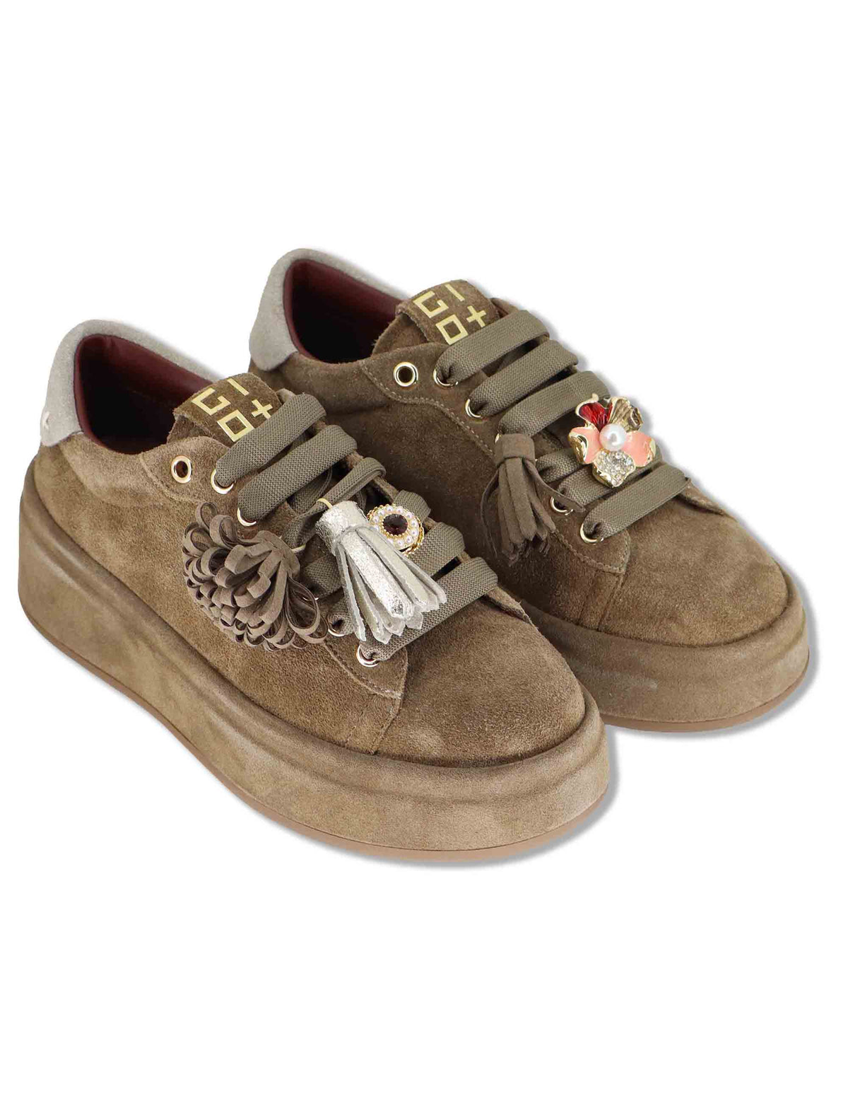 Sneakers donna in camoscio taupe con zeppa in tono charms removibili e punta tonda OLIVIA 150 Gio + 