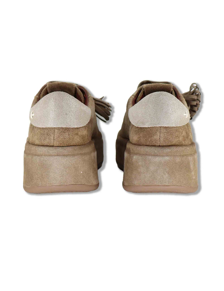 Sneakers donna in camoscio taupe con zeppa in tono charms removibili e punta tonda OLIVIA 150 Gio + 