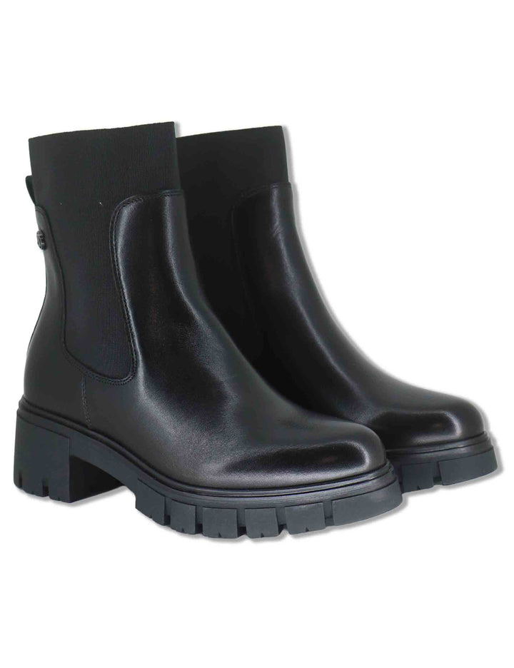 Stivaletti beatles donna in pelle nera con elastici laterali tacco comodo e punta tonda J1061 001 Janet & Janet 