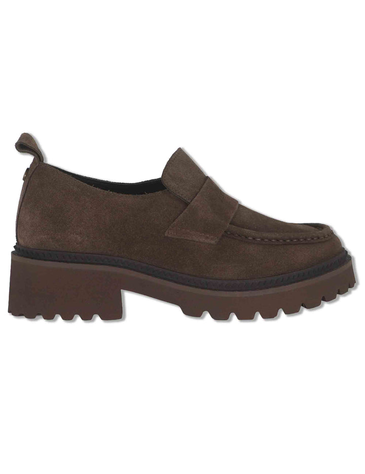 Mocassini donna in camoscio marrone con suola carrarmato ultra leggera J1180 014 Janet & Janet 