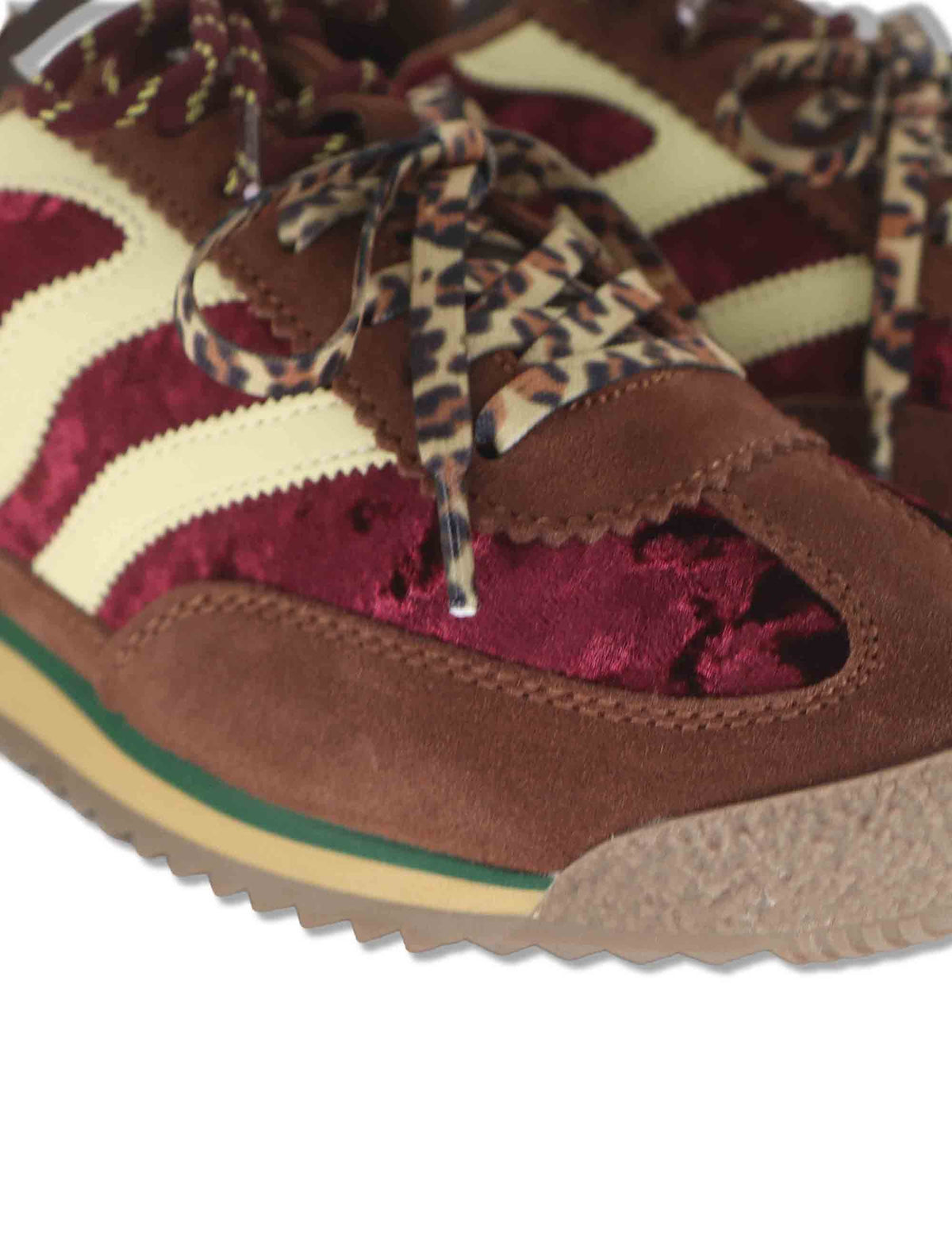 Sneakers donna in velluto e pelle bordeaux vintage con suola bassa UTAH 10 MRP 
