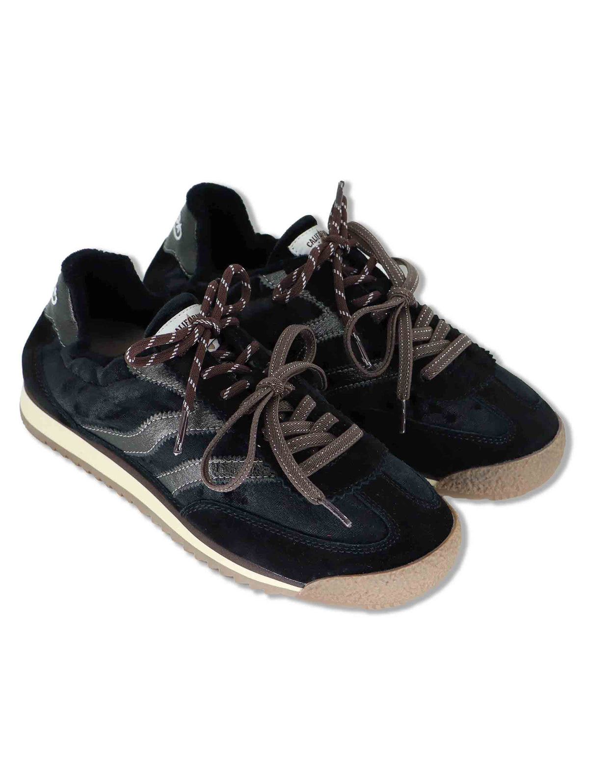 Sneakers donna in velluto e pelle nero vintage con suola bassa UTAH 7 MRP 