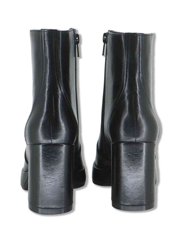 Stivaletti donna in pelle nera con tacco alto plateau zip interna e punta a punta SP2347 001 Spatarella 