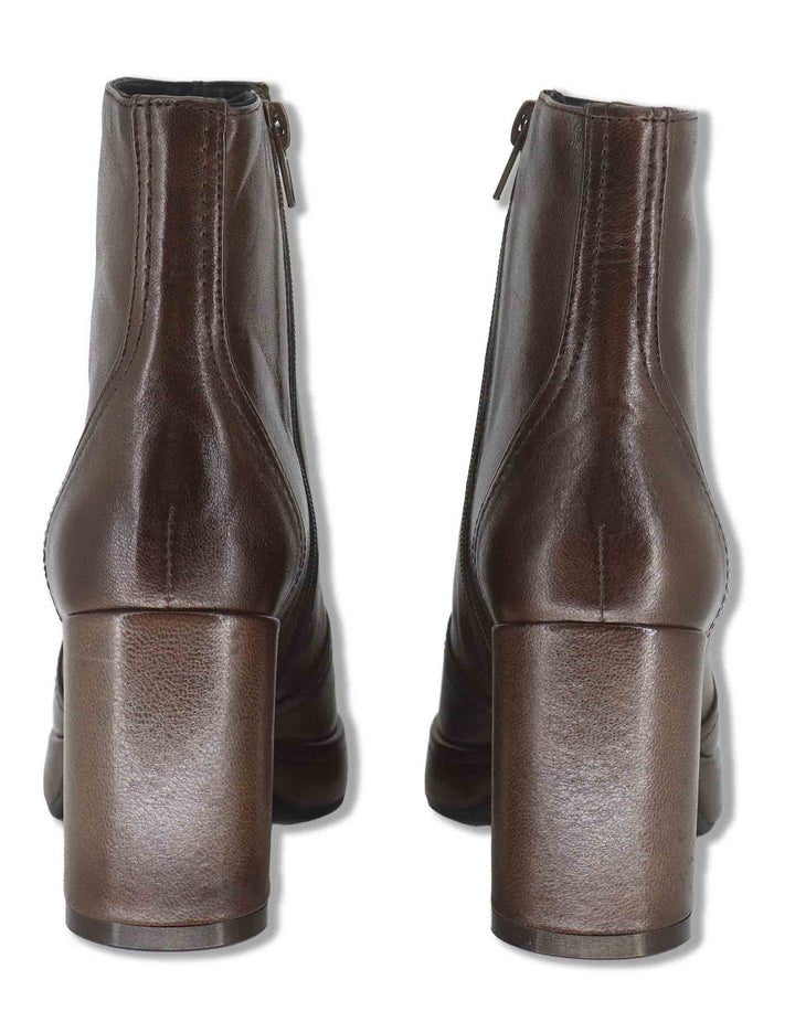 Stivaletti donna in pelle taupe con tacco alto plateau zip interna e punta a punta SP2347 029 Spatarella 