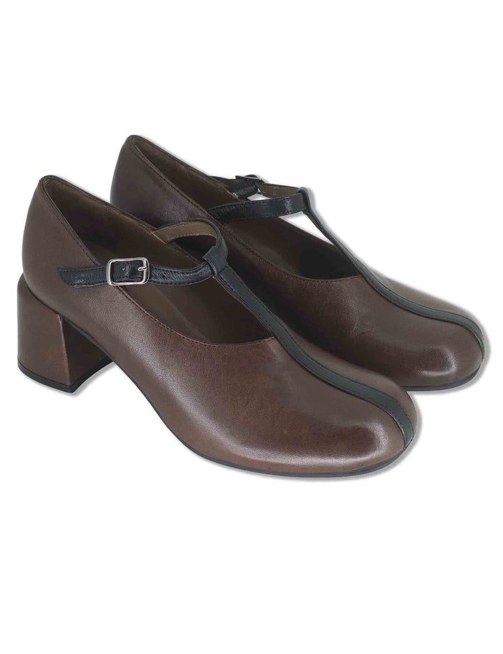 Decollete donna in pelle marrone con cinturino nero tacco fasciato e punta tonda SP2608 014 Spatarella 