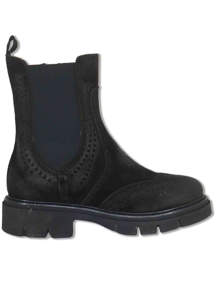 Stivaletti beatles donna in camoscio nero con impunture allinglese e punta tonda SP70376 001 Spatarella 