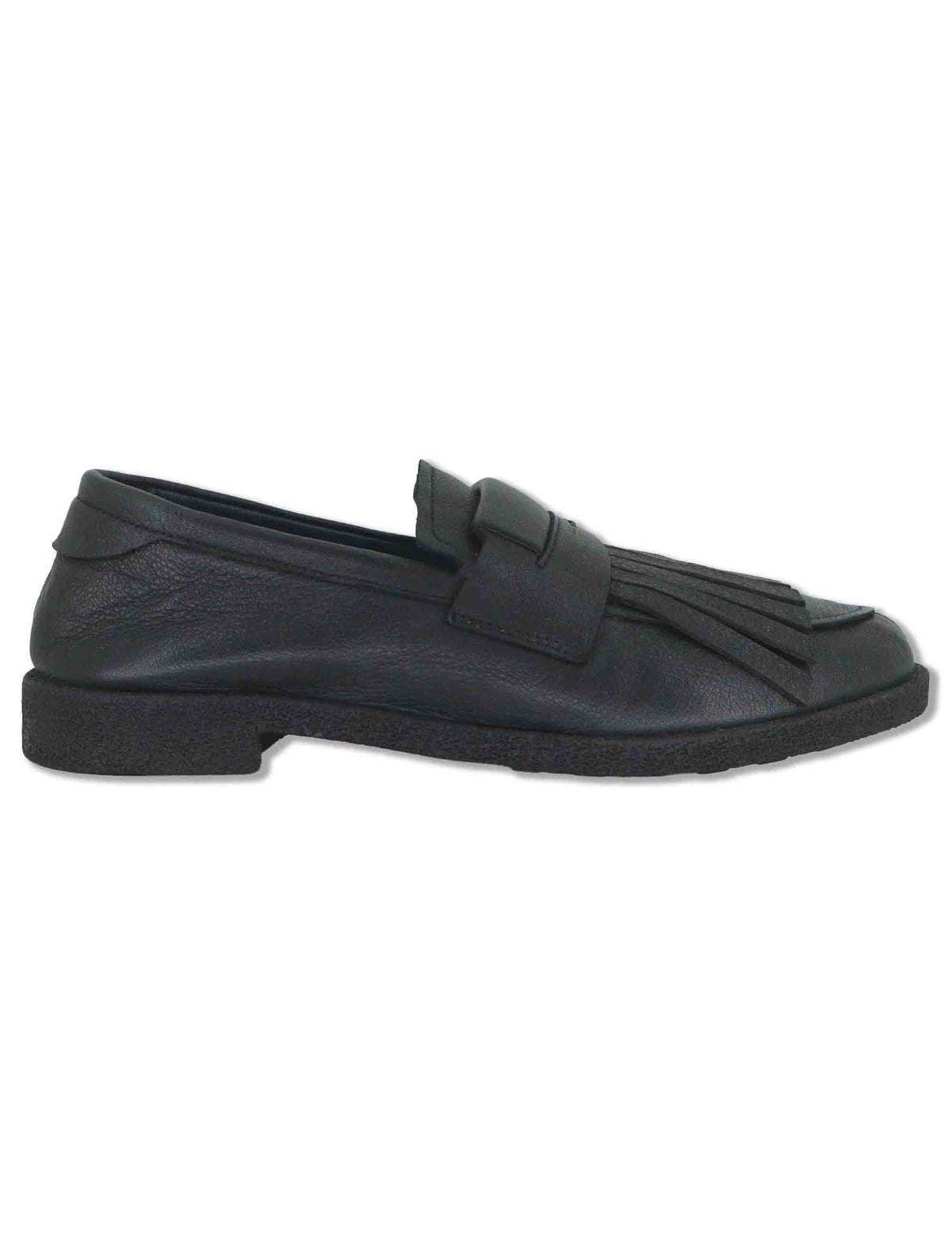 Mocassini donna in pelle nera con frange e auola in gomma con tacco basso SP70450 001 Spatarella 