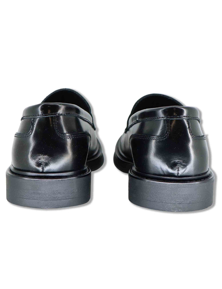Mocassini uomo in pelle nera con vaschetta cucita e punta affusolata SPDU8010 001 Spatarella 
