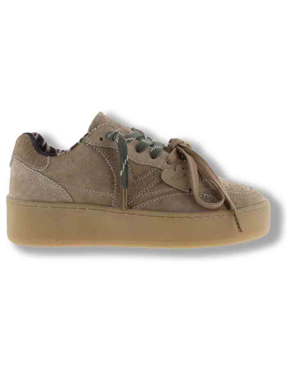 Sneakers donna Turin platform in camoscio beige con ciondolo cuore 1265105 80 Beige Victoria 